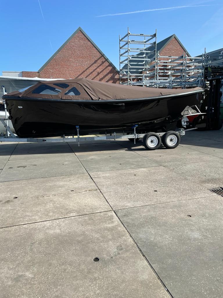 Pieterman  750 outboard