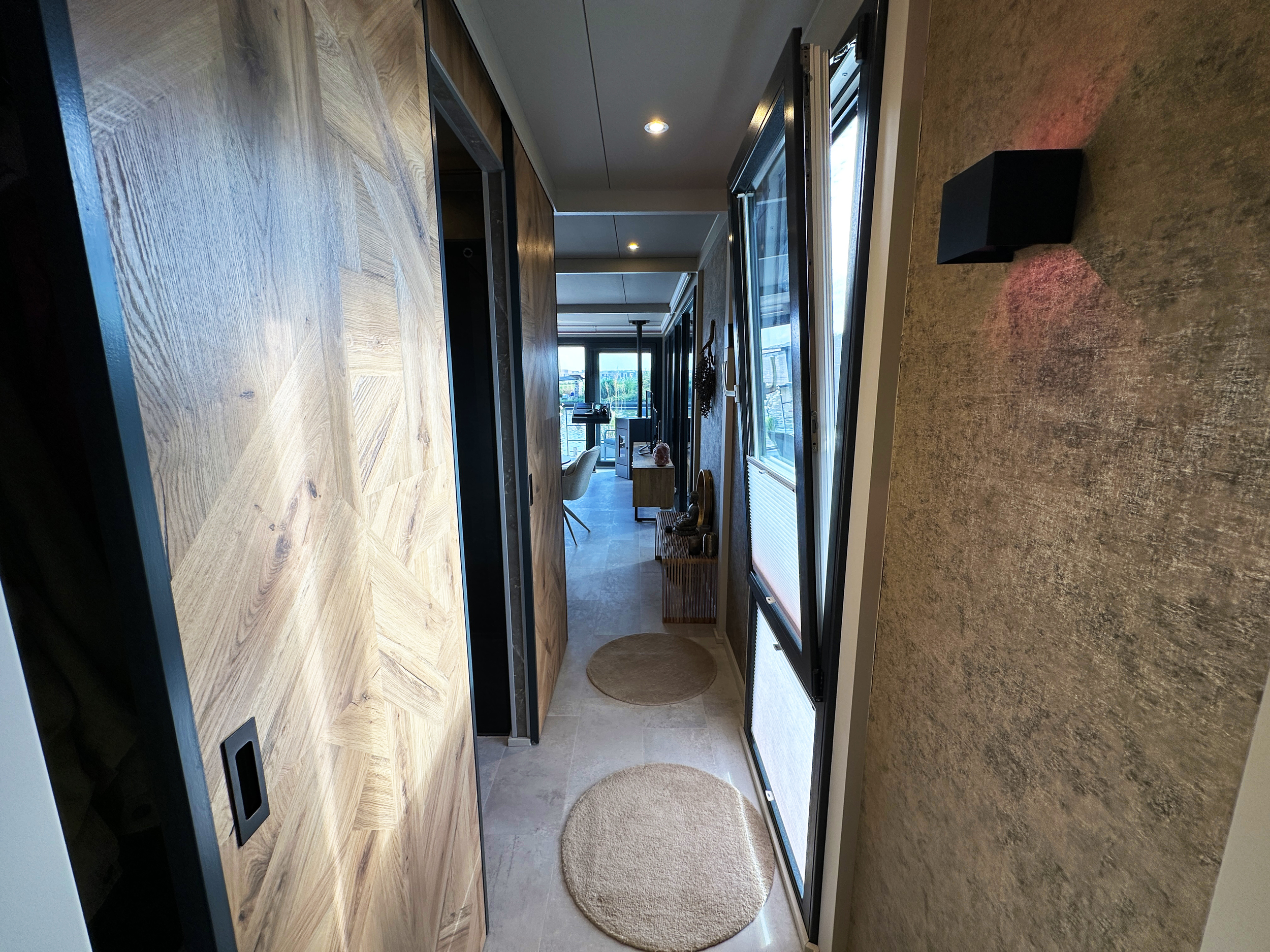 HT-Lofts Houseboat 15m Electric Propulsion