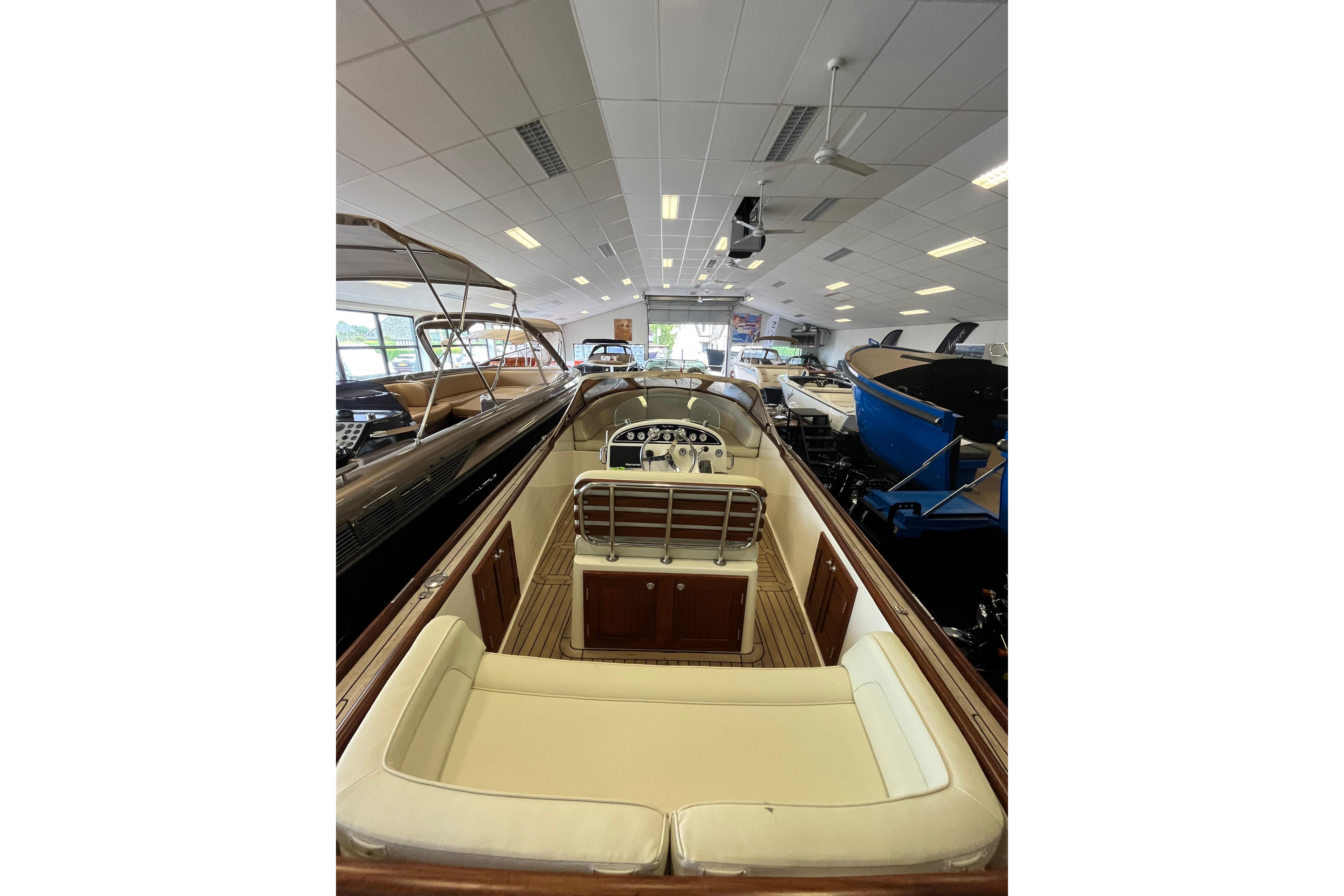 Long Island 25 Sportsman