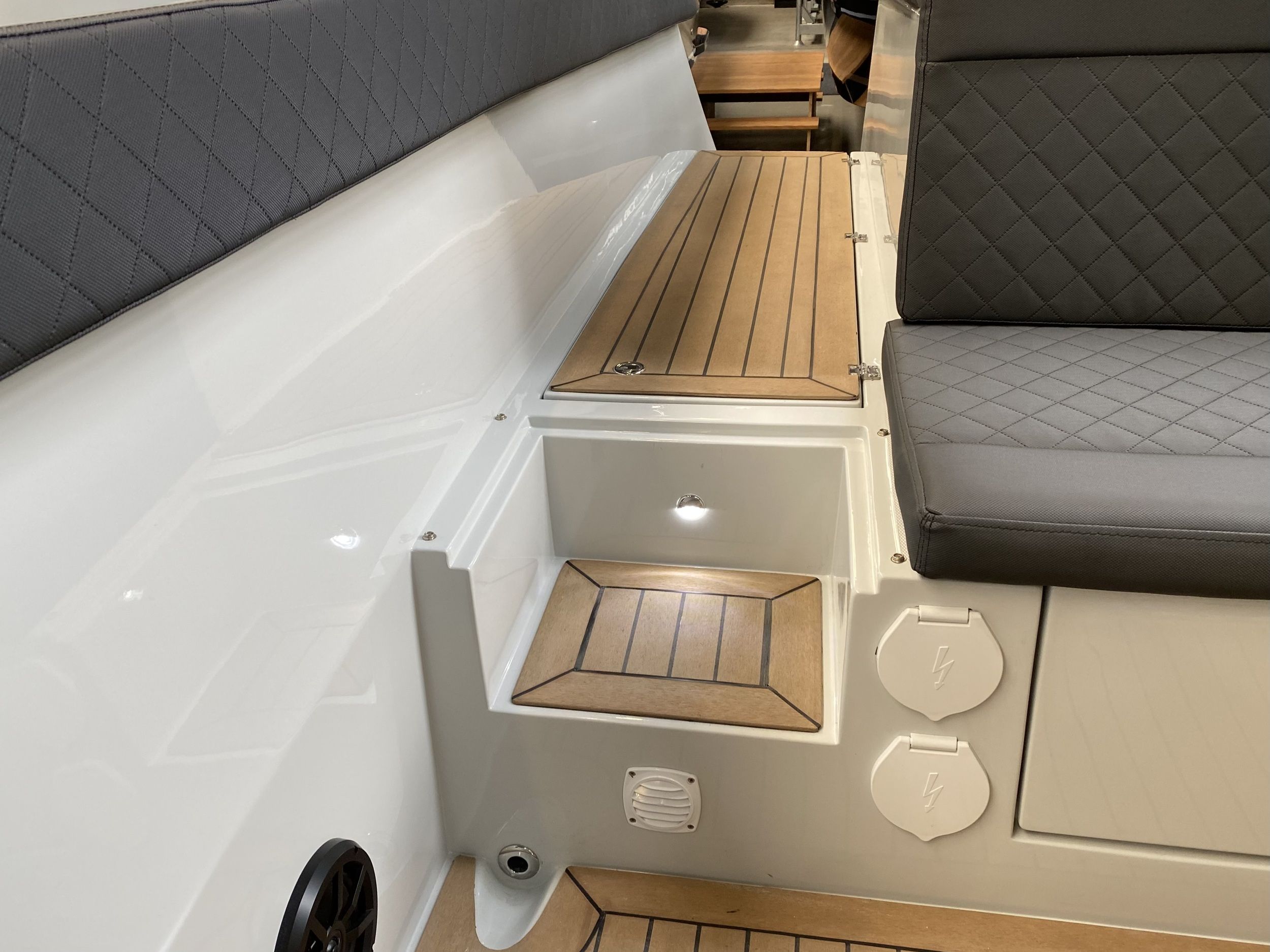 Maxima Boats Maxima 740 Tender Direct Leverbaar