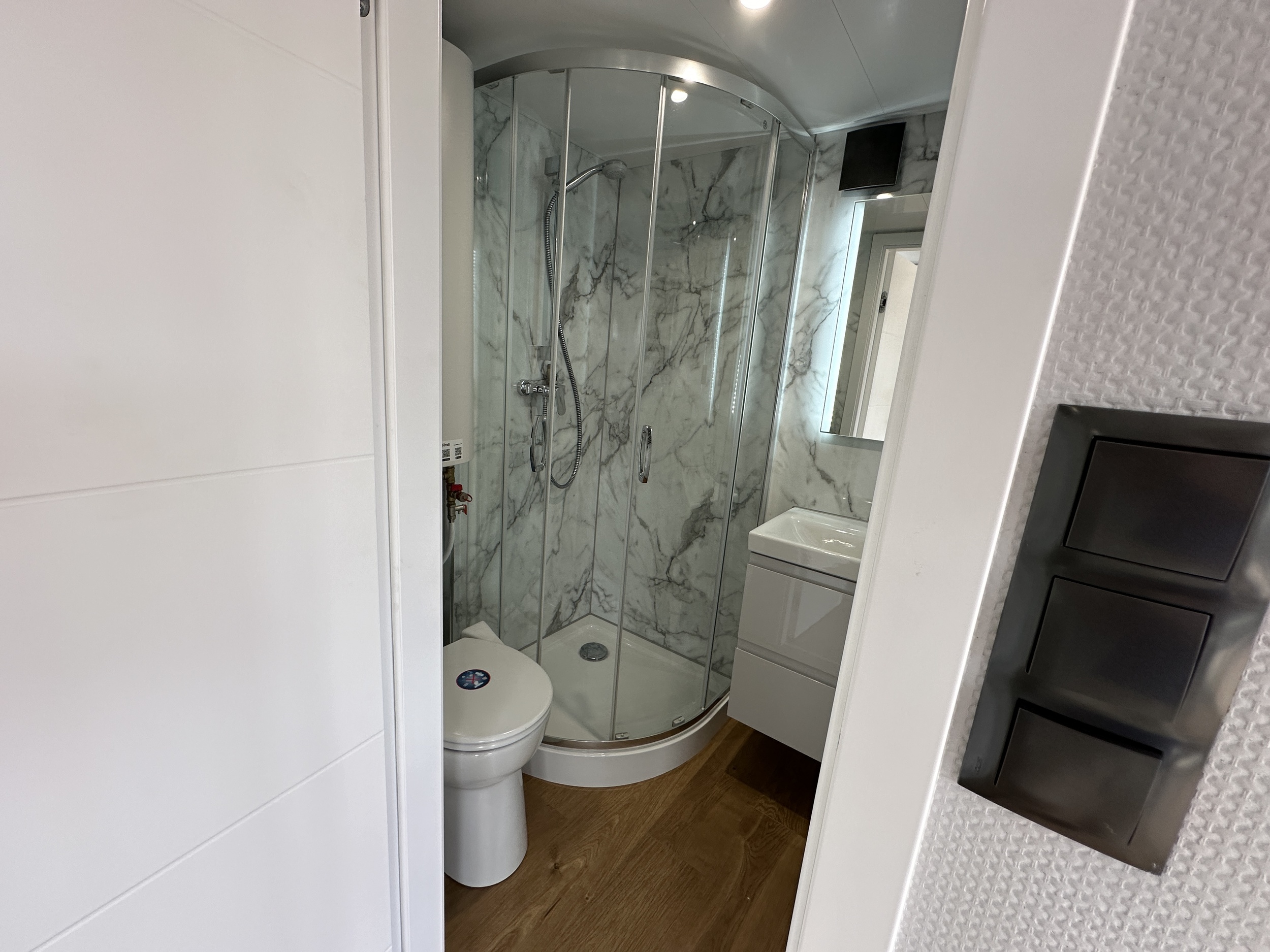 La Mare Houseboat STB 4.0 (Canalboat 4)