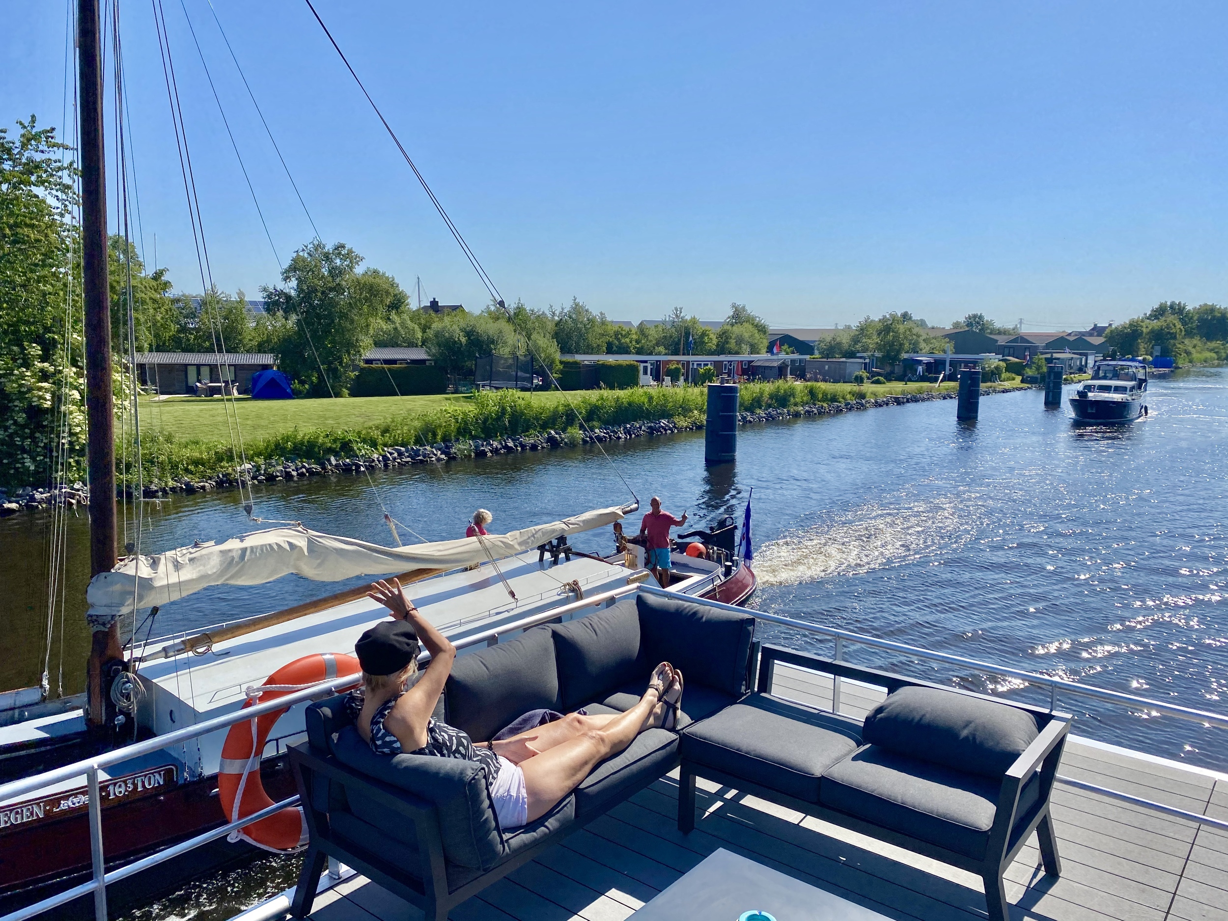 VaarAppartement 'Black Pearl' Houseboat - Panoramahut