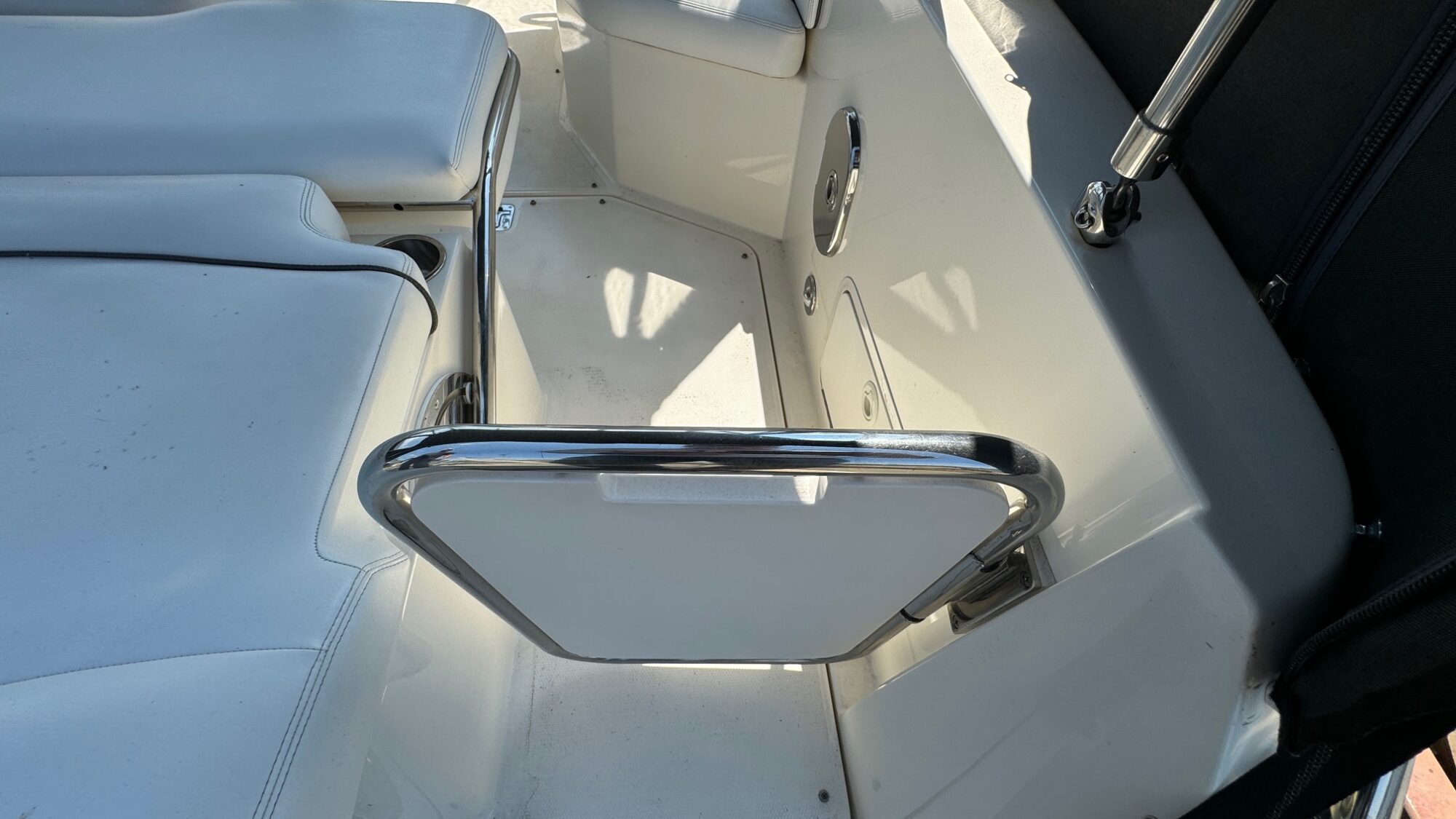 Sea Ray 255 Sundancer
