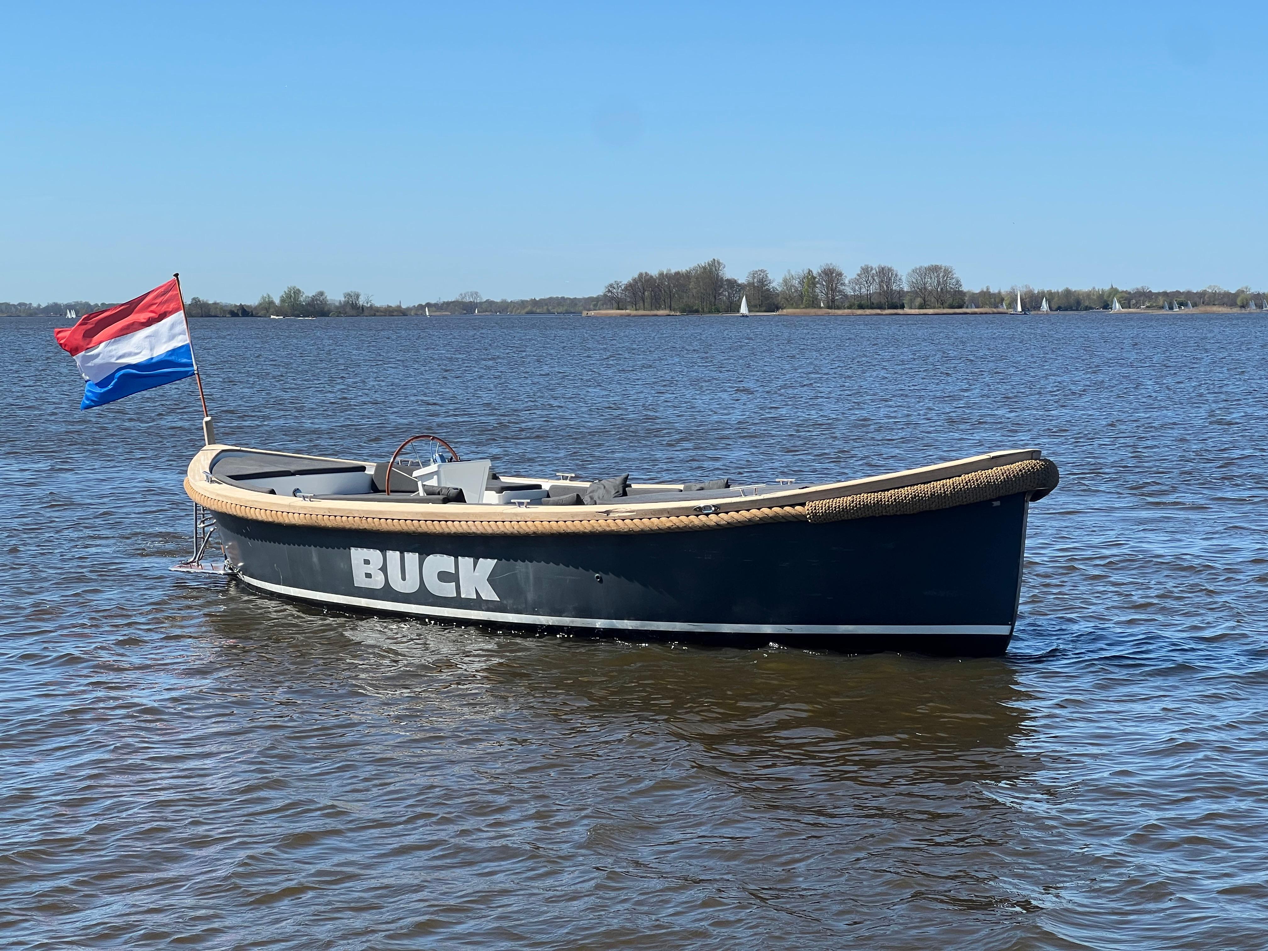 Sloep Reddingssloep 900