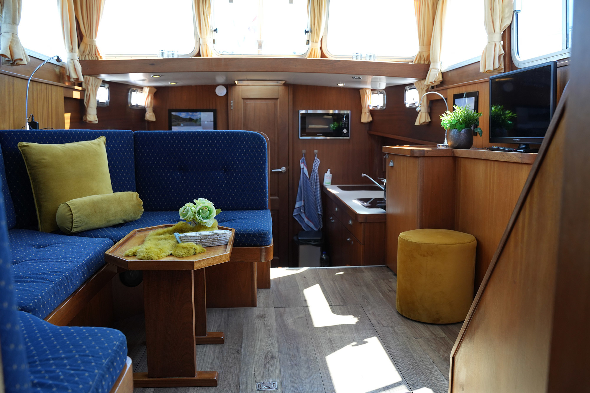 Motorkotter "One Off"