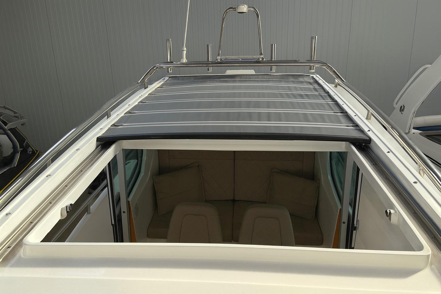 Axopar 28 CABIN