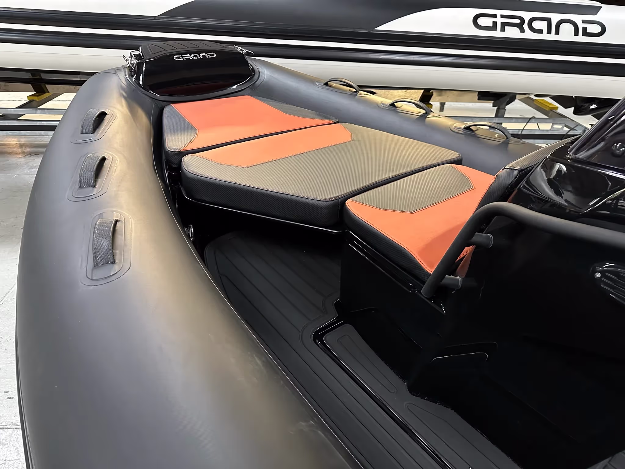 Grand Golden Line 420 de Luxe