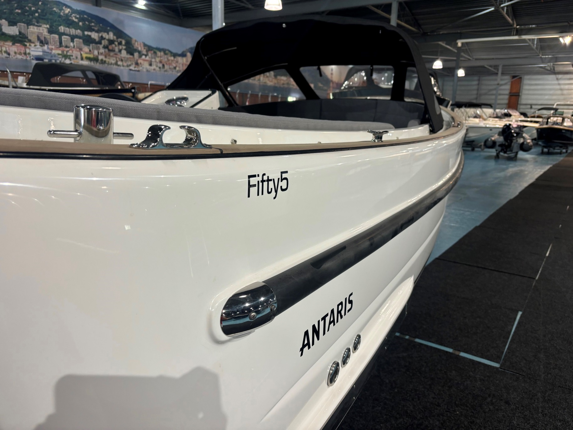 Antaris Fifty5 met vetus 27 pk - op voorraad