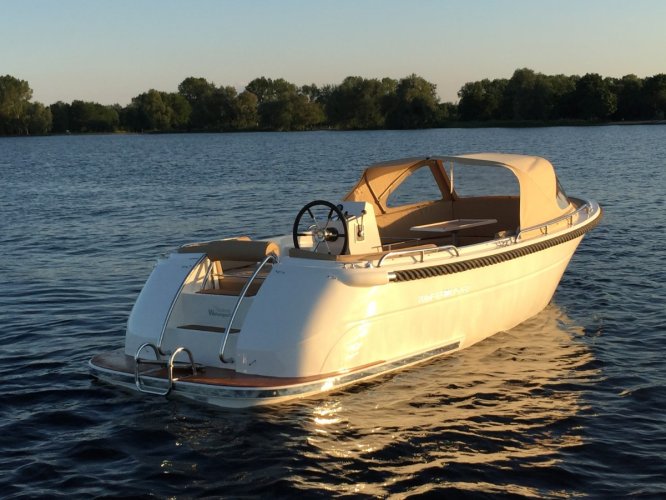 Primeur 600 tender DE GROOTSTE SLOEPENSHOWROOM VAN NEDERLAND hoofdfoto: 1