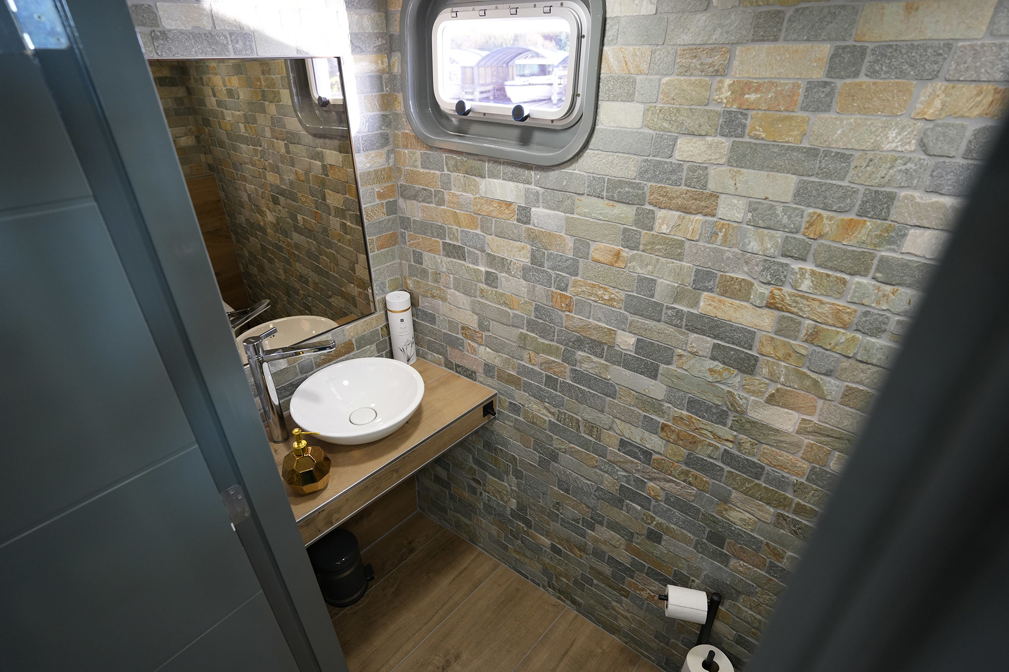 Trawler 2250 Custom Built