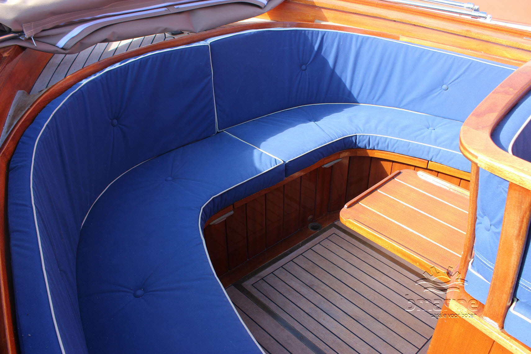 Breedendam 825 Cabin