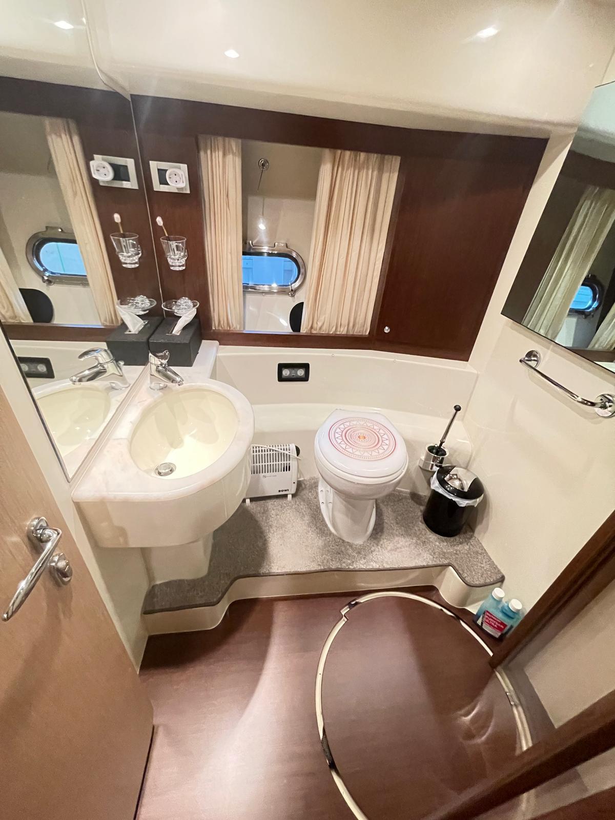 Ferretti Yachts Ferretti 500 Elite Flybridge