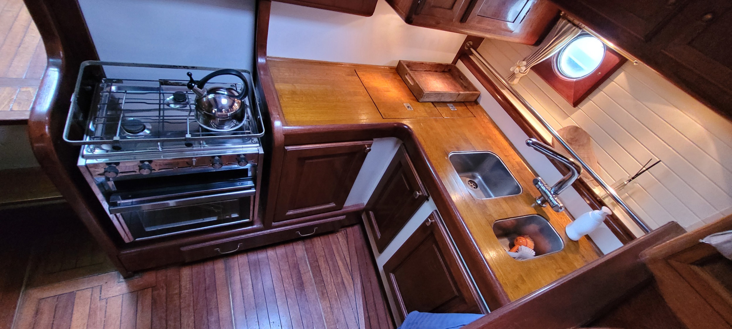 Pieter Beeldsnijder One Off