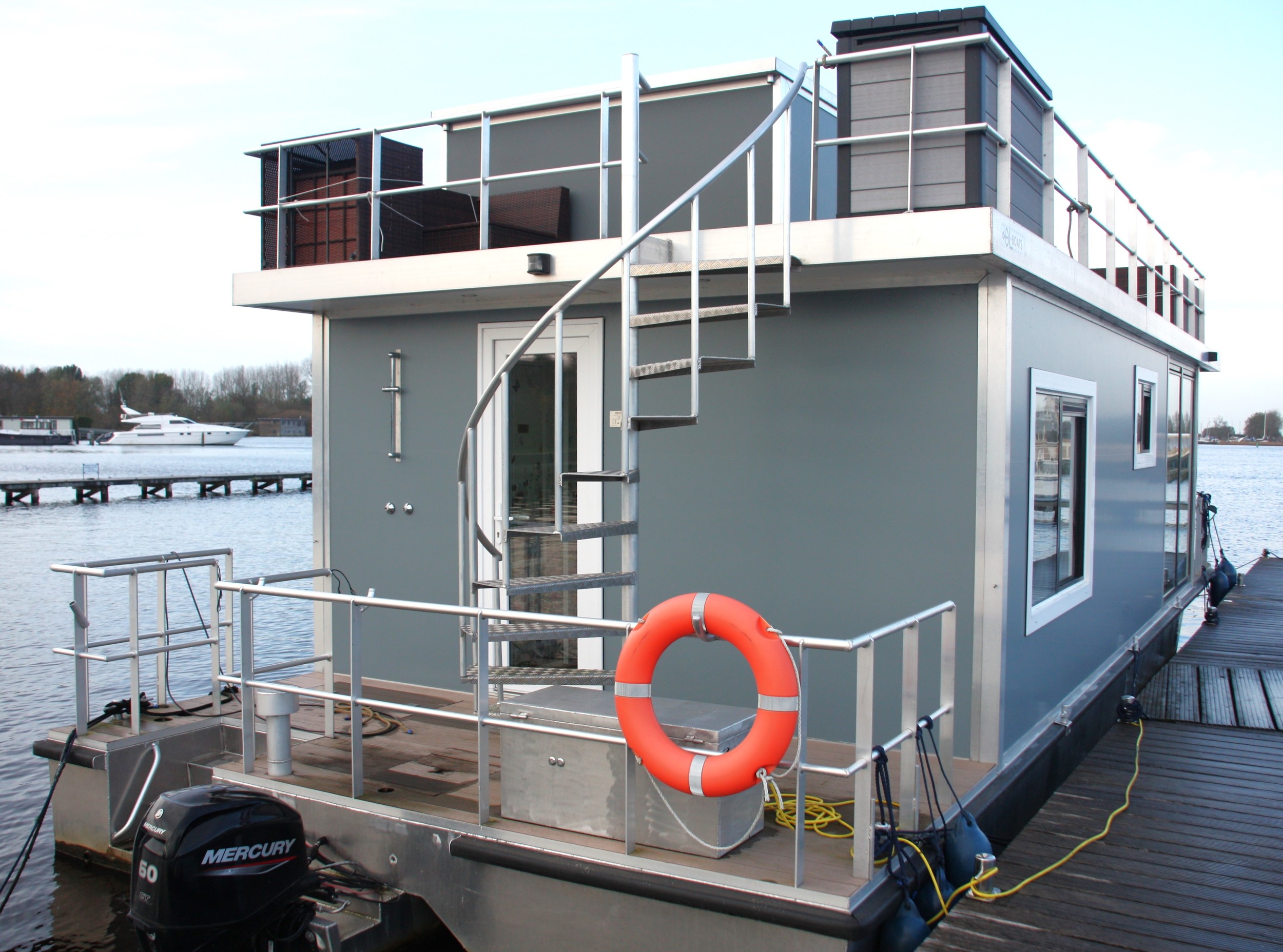 DL-Boats 1350 Captainshut Houseboat