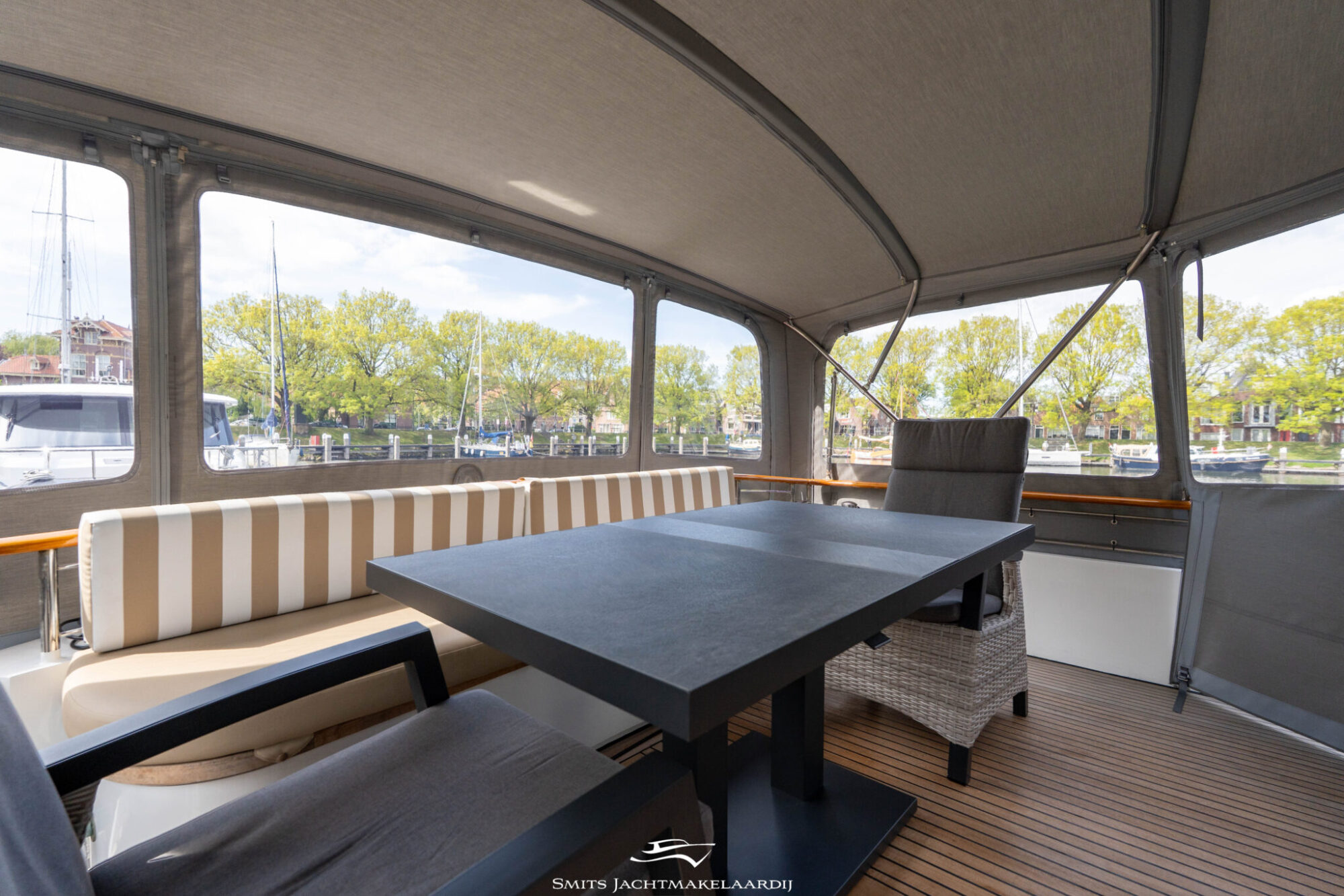 Van den Hoven Allure 155 Cabrio