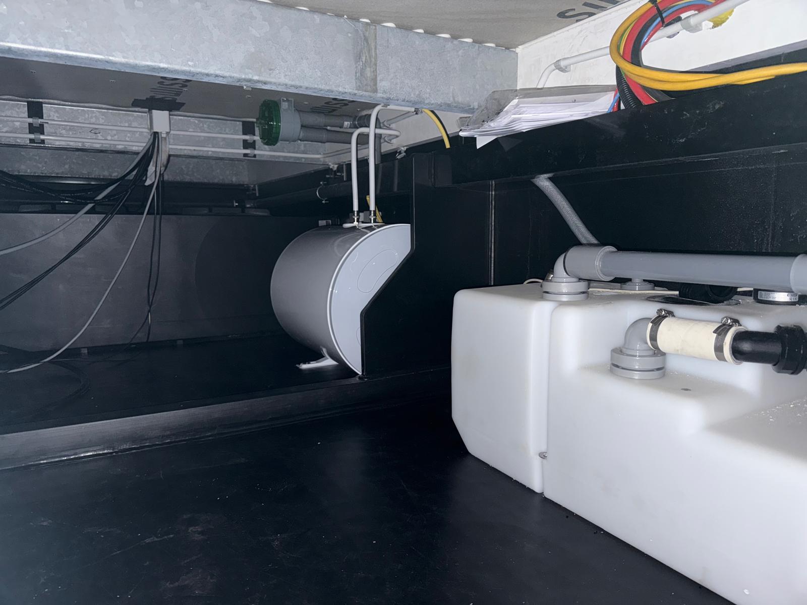 Surla 12 Houseboat Terherne (koop)ligplaats Beschikbaar
