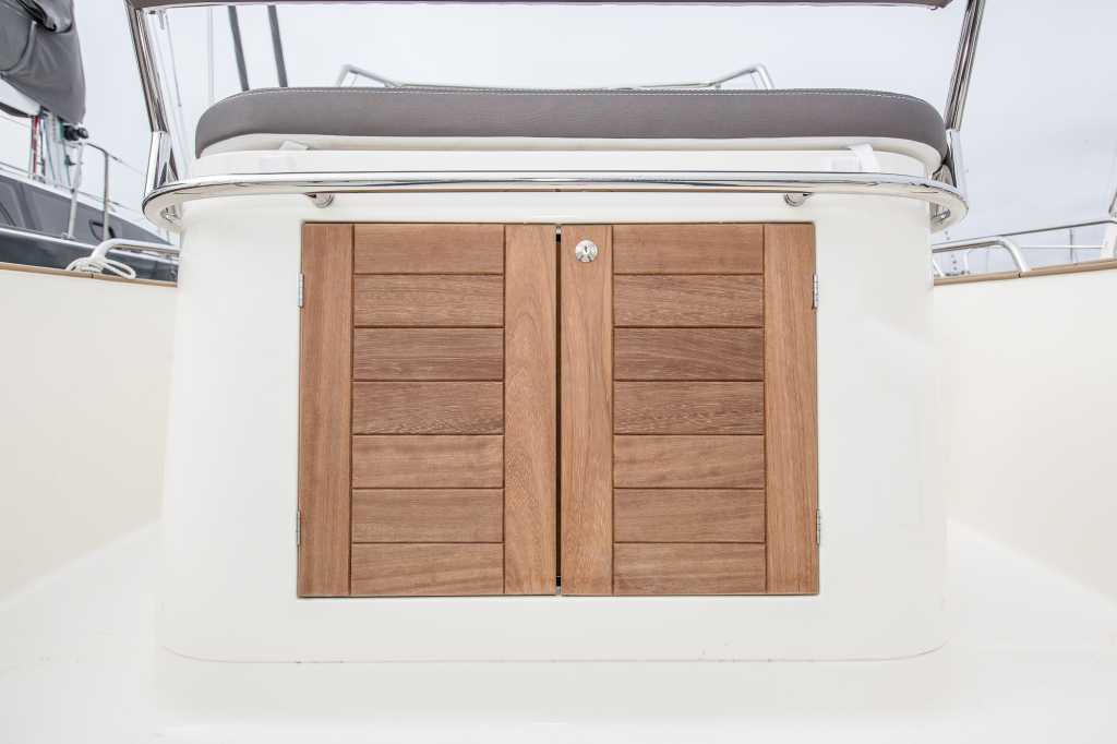 Rhea 23 Open