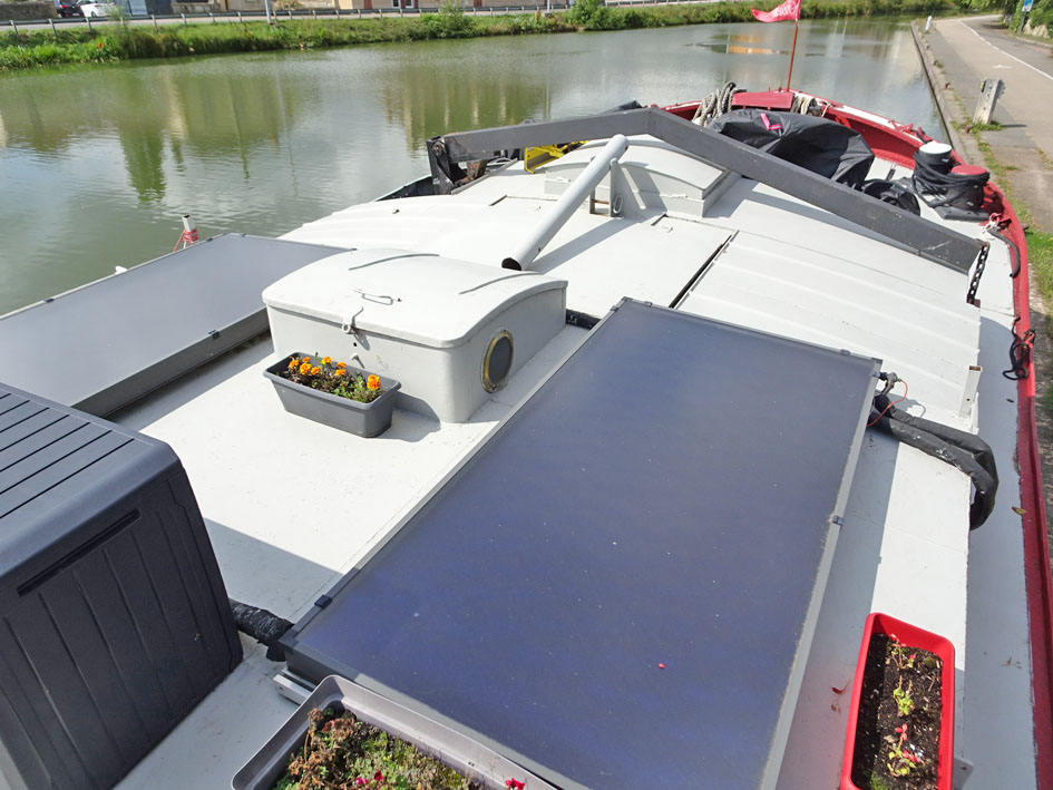 Spits Varend Woonschip 30.53 met UBC