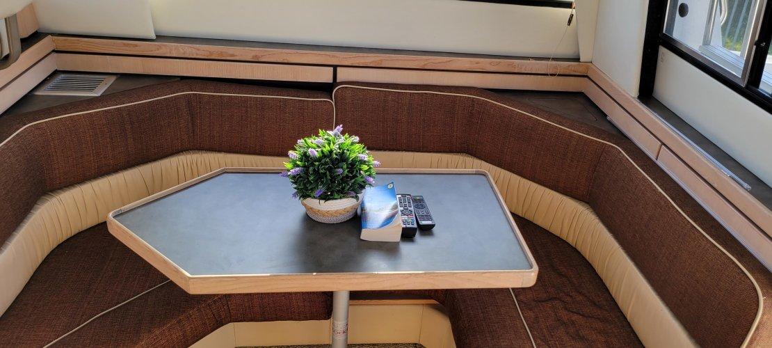 Bayliner 3258 Avanti