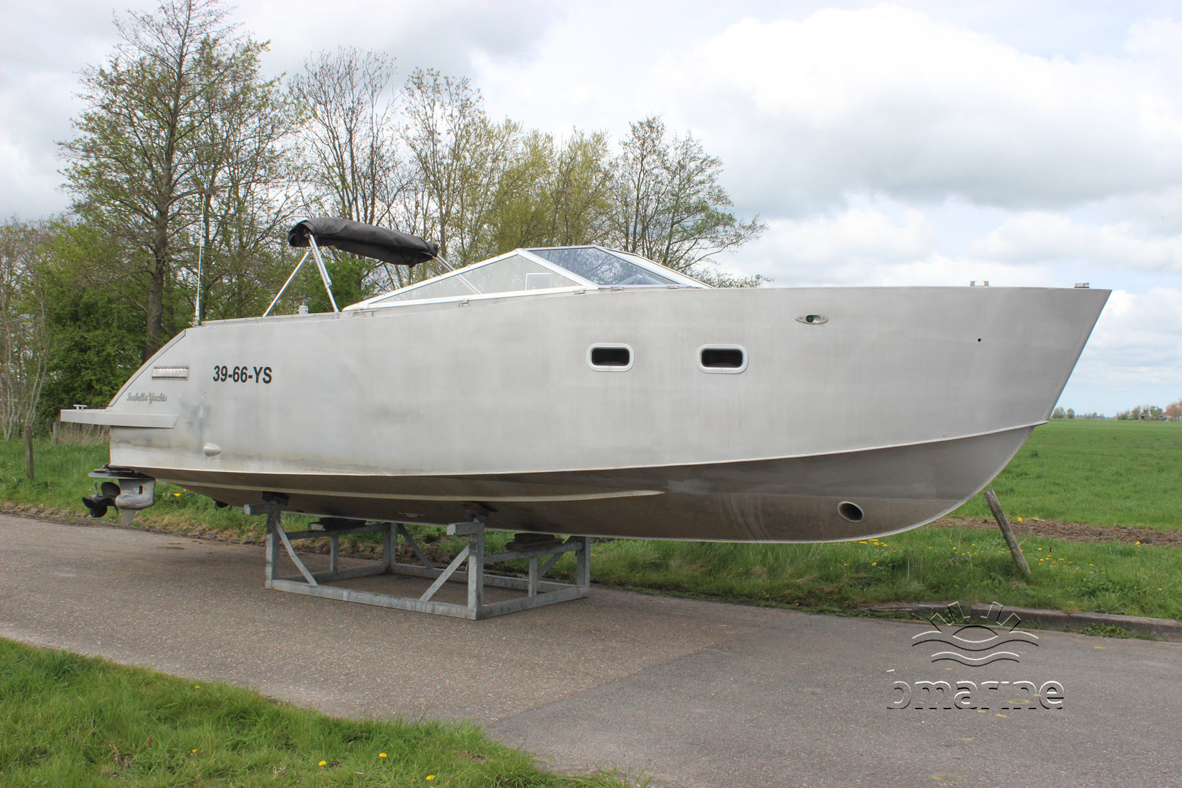 Isabella Yachts ST850