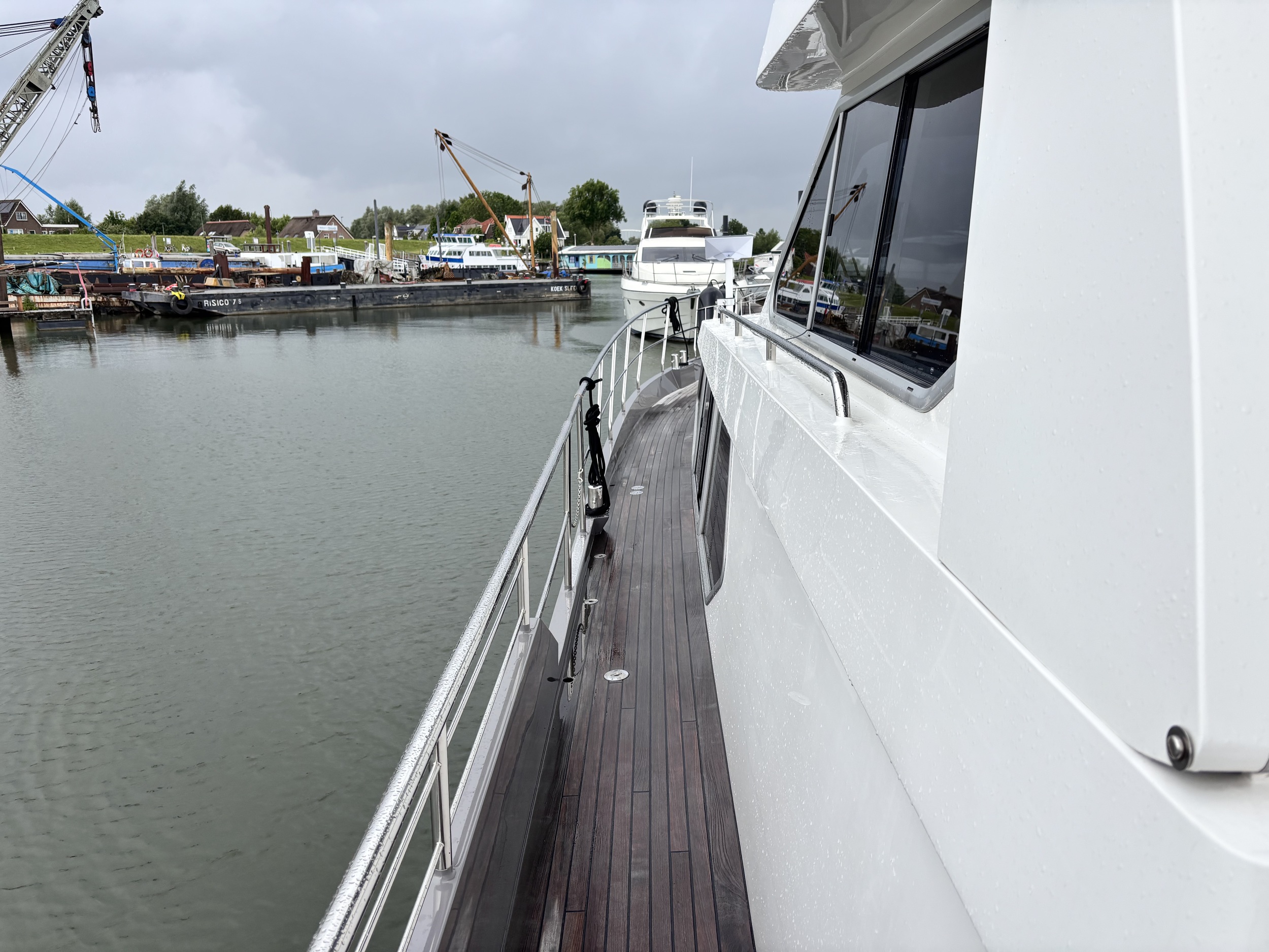 Pacific Allure 155 Stuurhuis