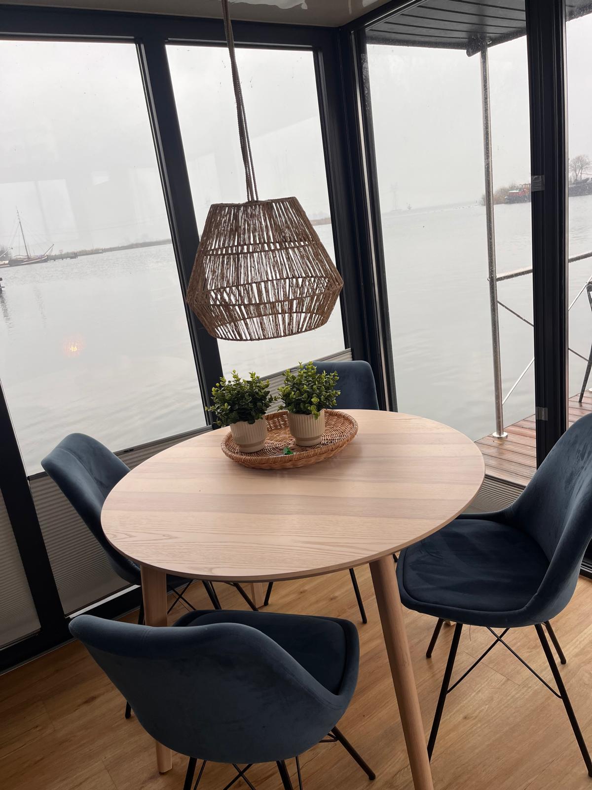 Campi 400 Houseboat HARDEWIJK Charteligplaats