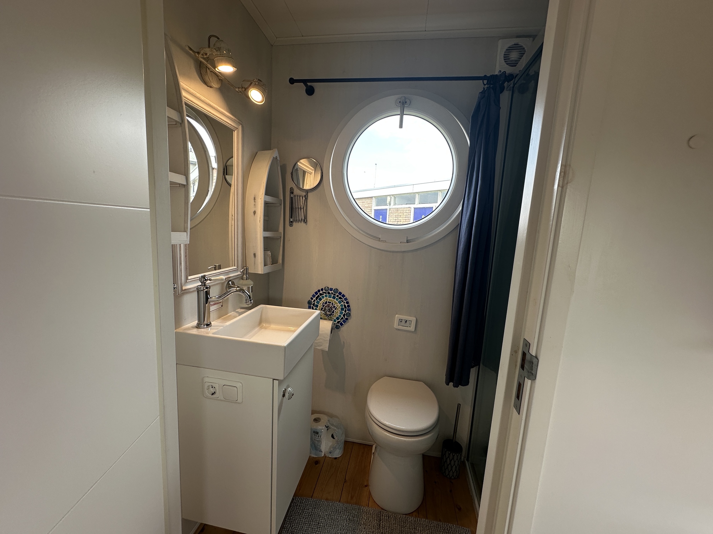 Lotus Houseboats 12 XT - Boven Besturing