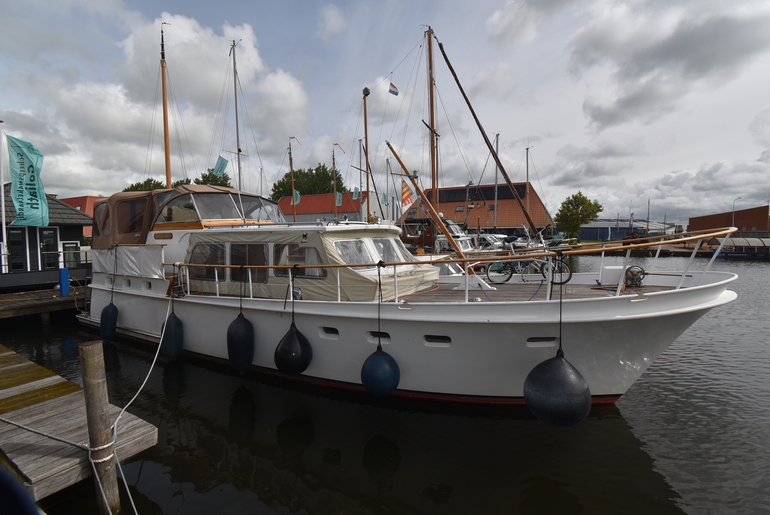 Super Van Craft 1350