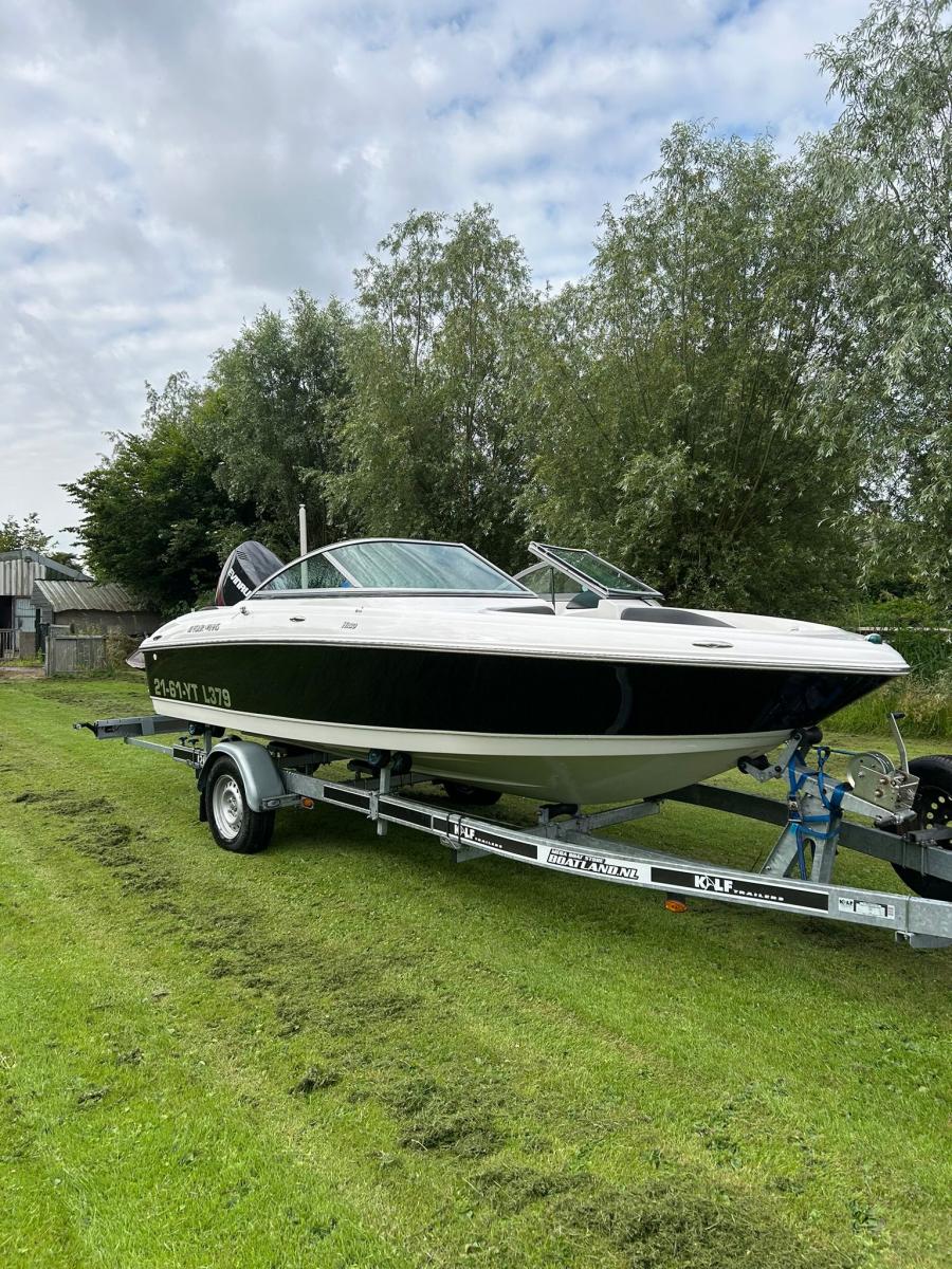 Four Winns H180 outboard