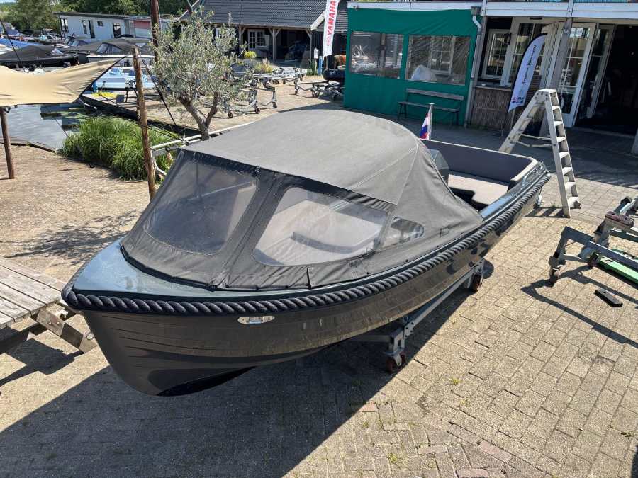 Lifestyle  E tender 570 verkocht