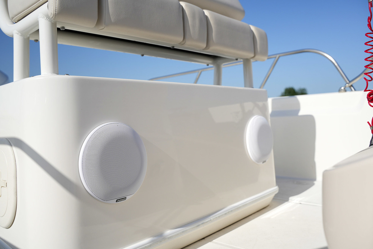 Boston Whaler 210 Montauk