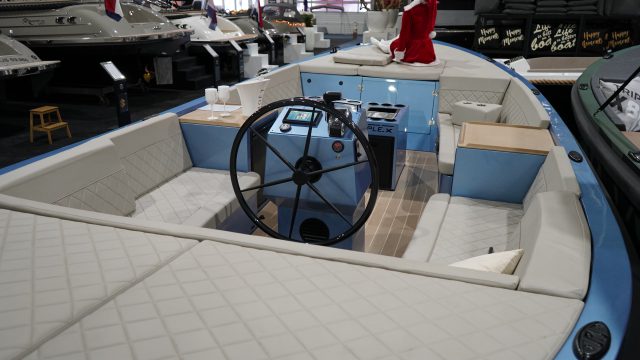 Triple X800 incl. 300 PK  GROOTSTE SLOEPENSHOWROOM VAN NEDERLAND