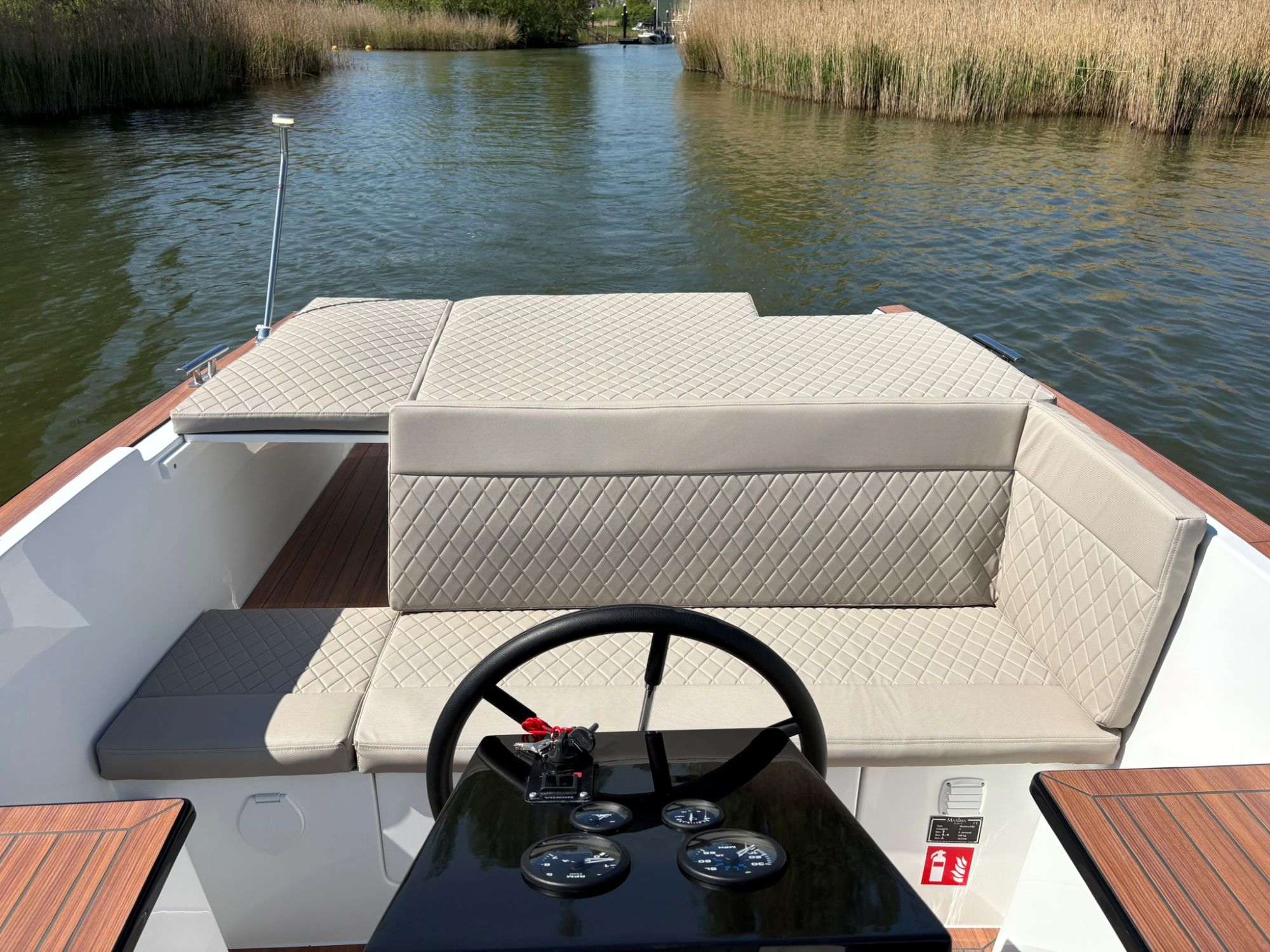Maxima Boats 630 NEW