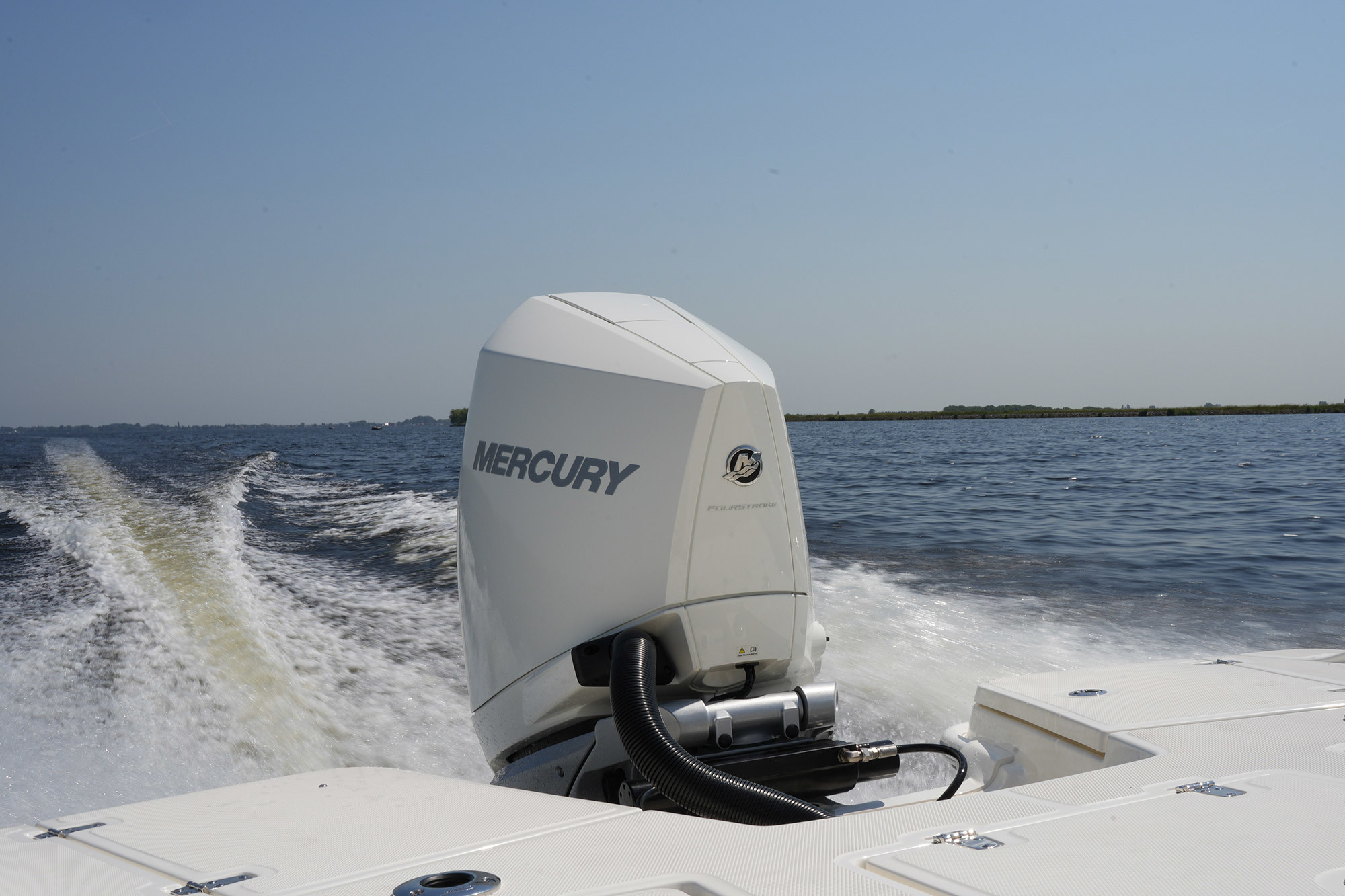 Boston Whaler 250 Dauntless