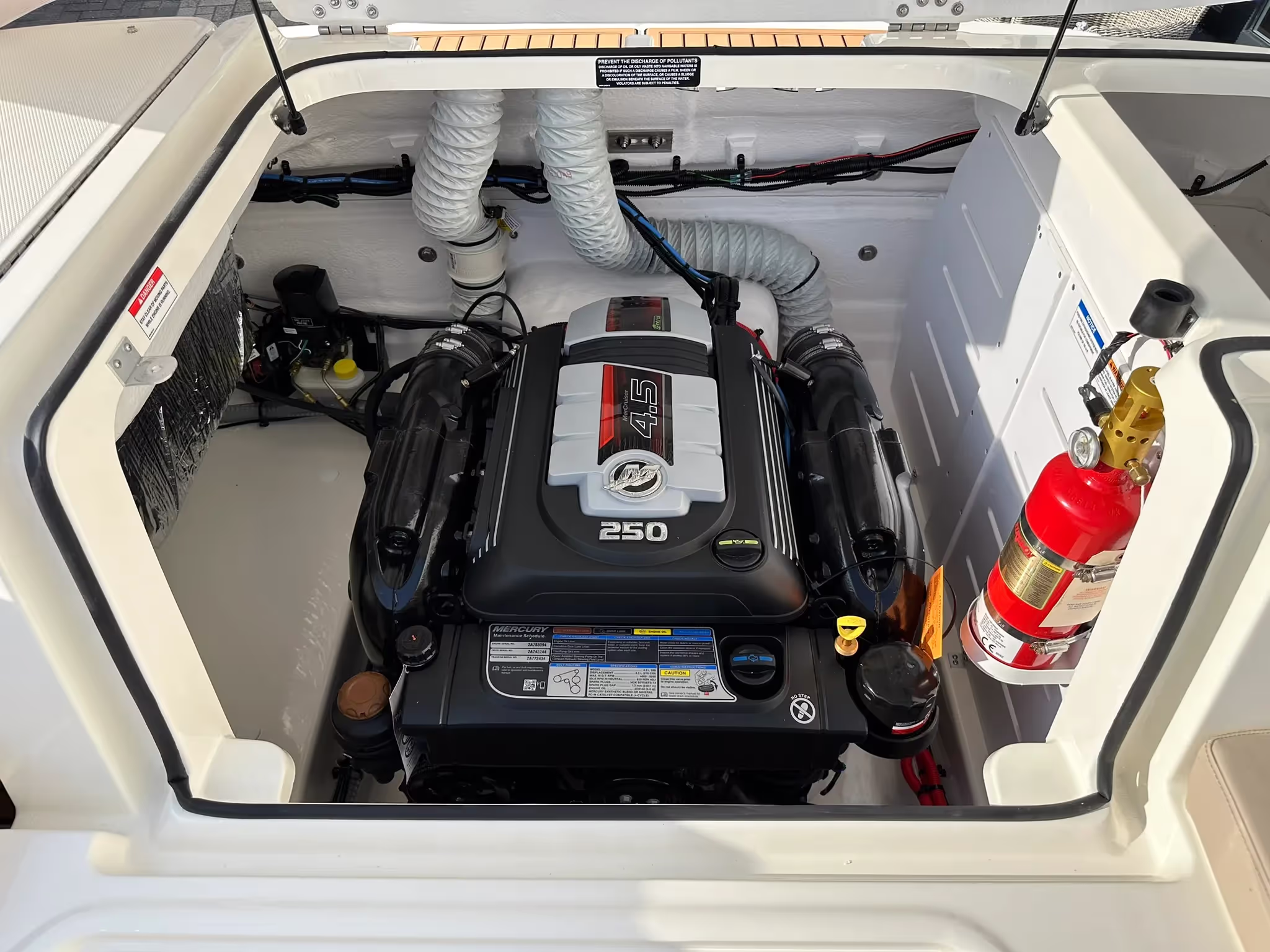 Bayliner VR6 Bowrider