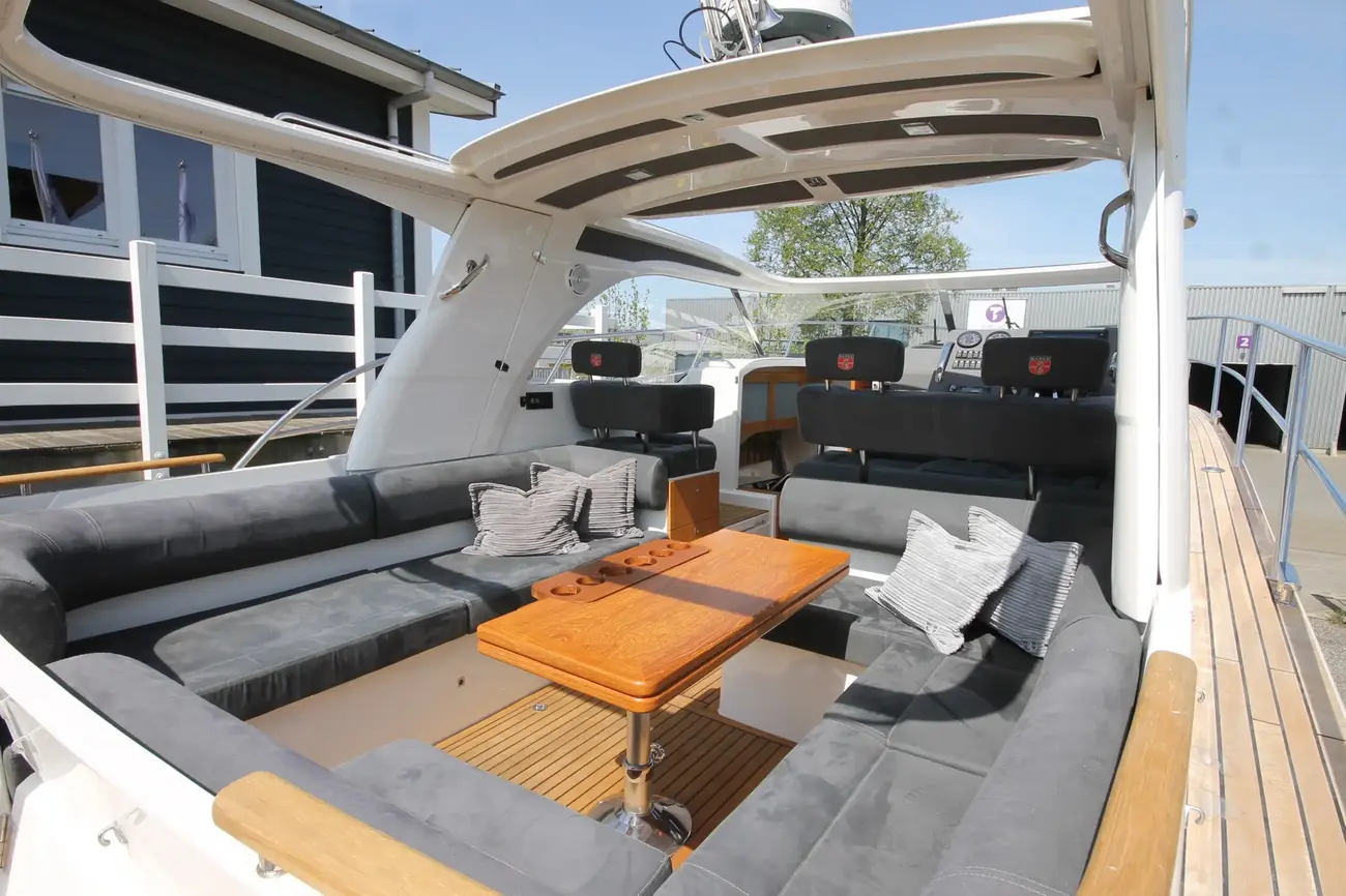 Marex 310 Sun Cruiser