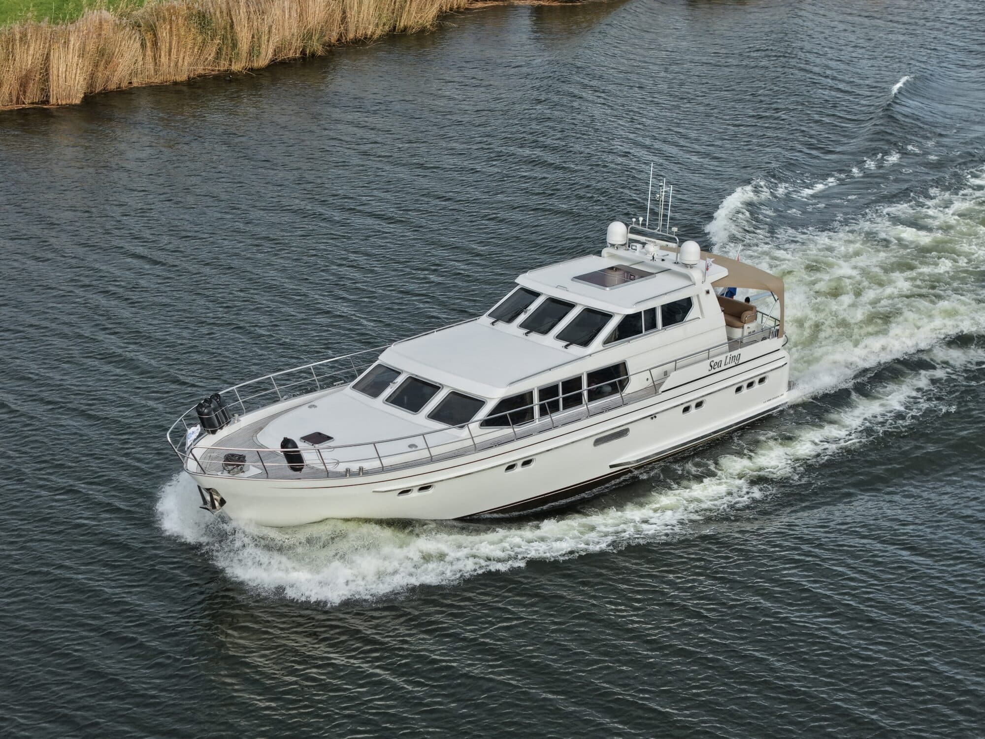 Van den Hoven Exclusive 18.00 VS