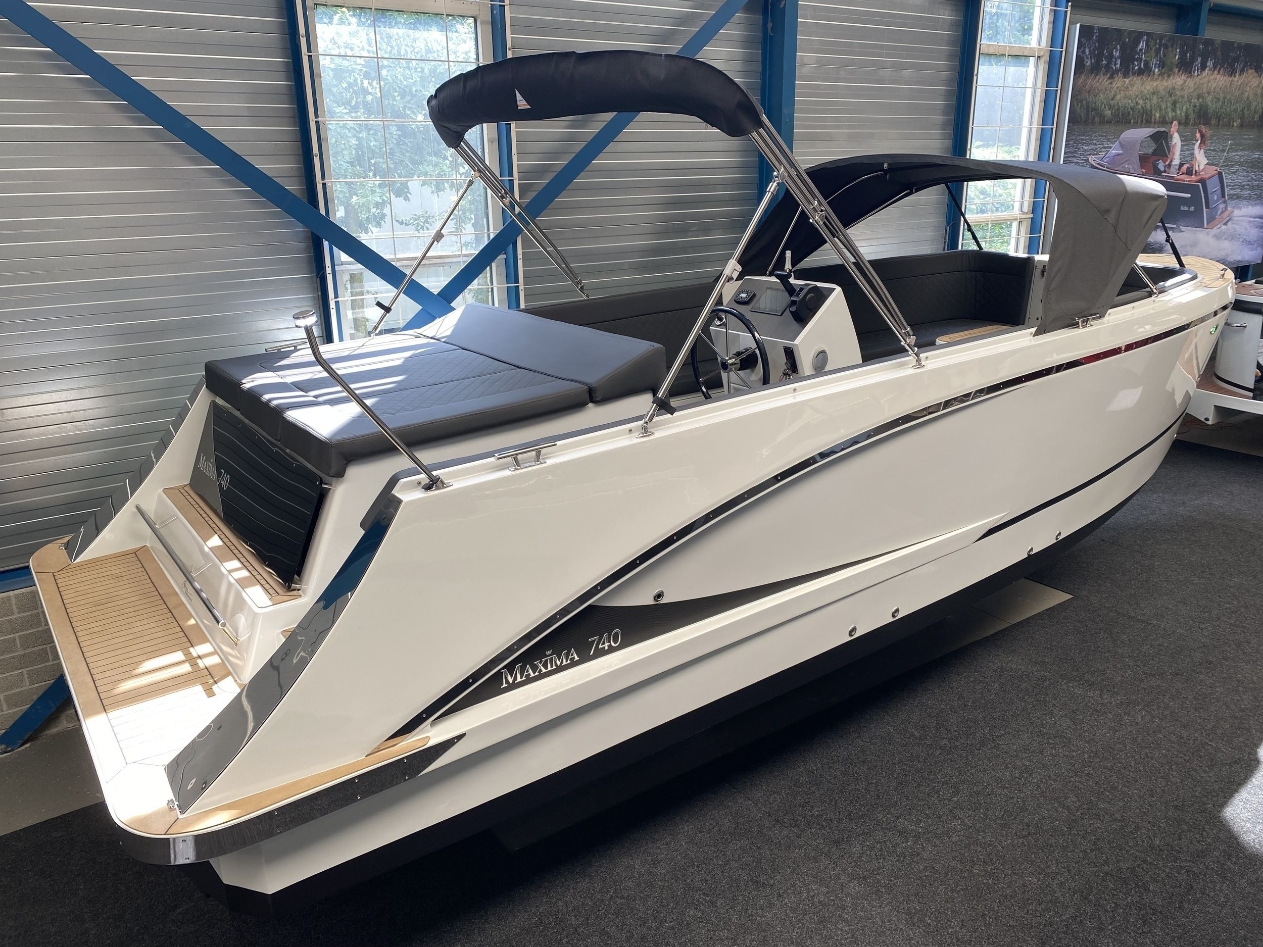 Maxima Boats Maxima 740 Tender Direct Leverbaar