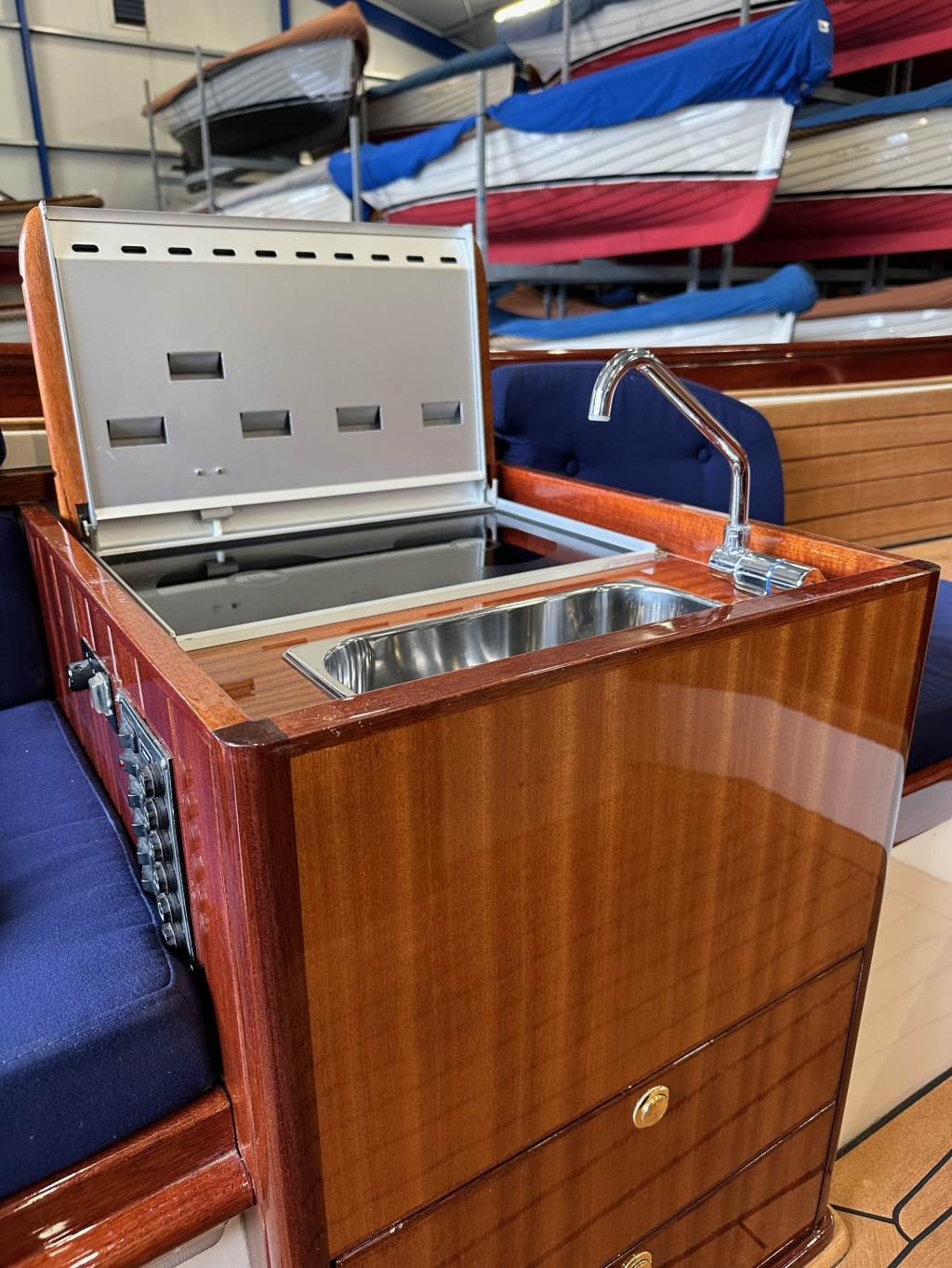 De Kapiteinssloep  Comfort 8.30m Hybride