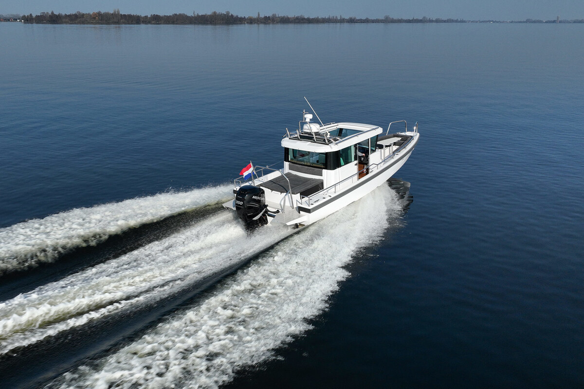 Axopar 28 Cabin - AC