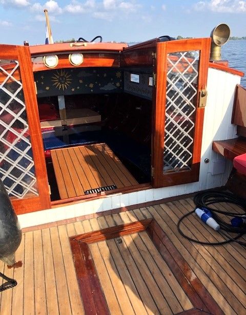 Canadese Kajuit Sloep Elektrisch Varend