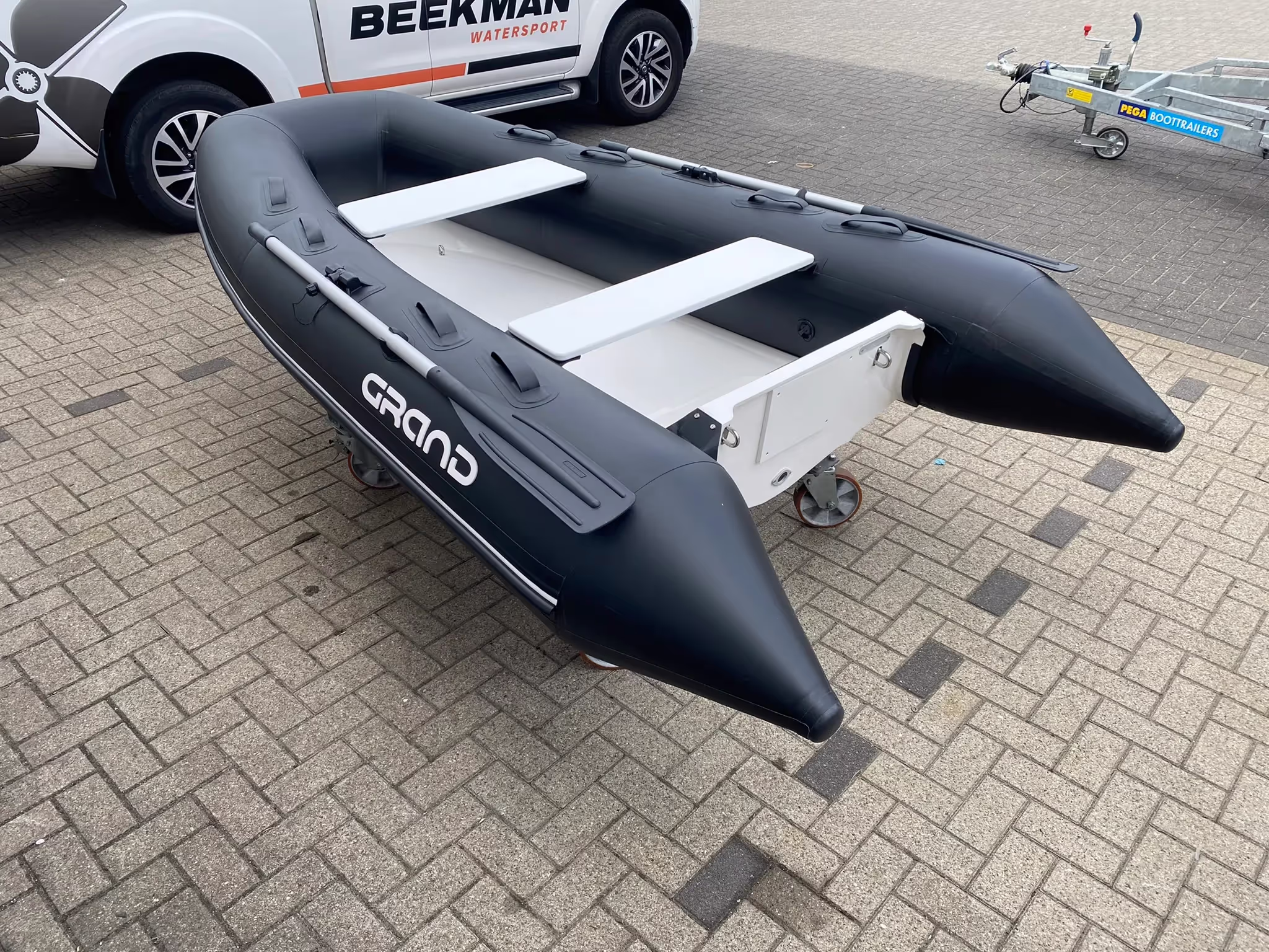 Grand Silver Line 300 Open RIB