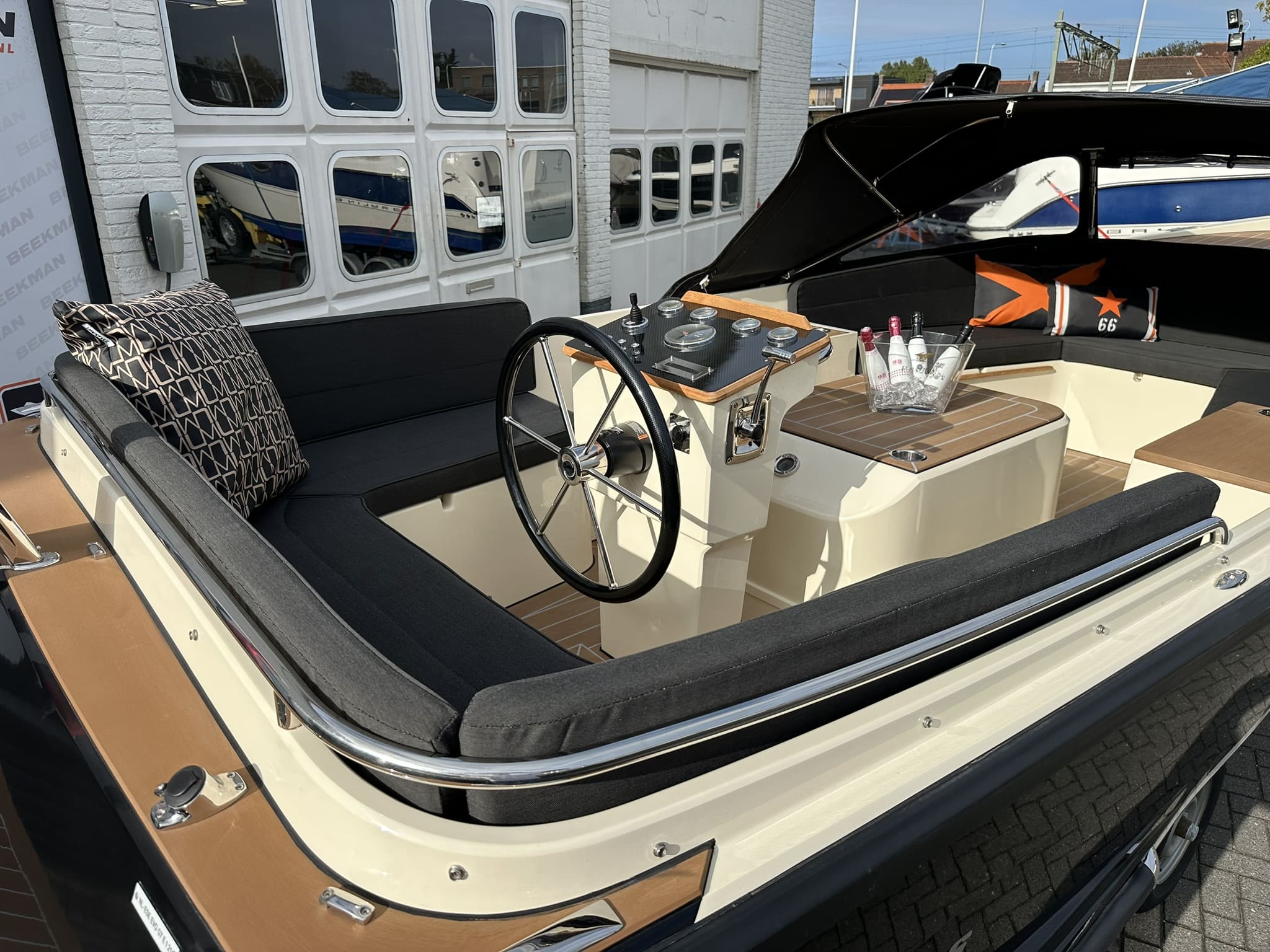 Enkhuizen Evolution 6