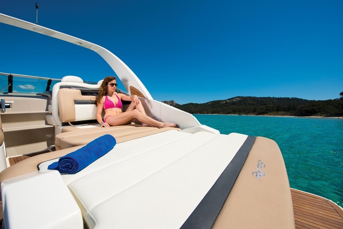 Sea Ray Sundancer 265