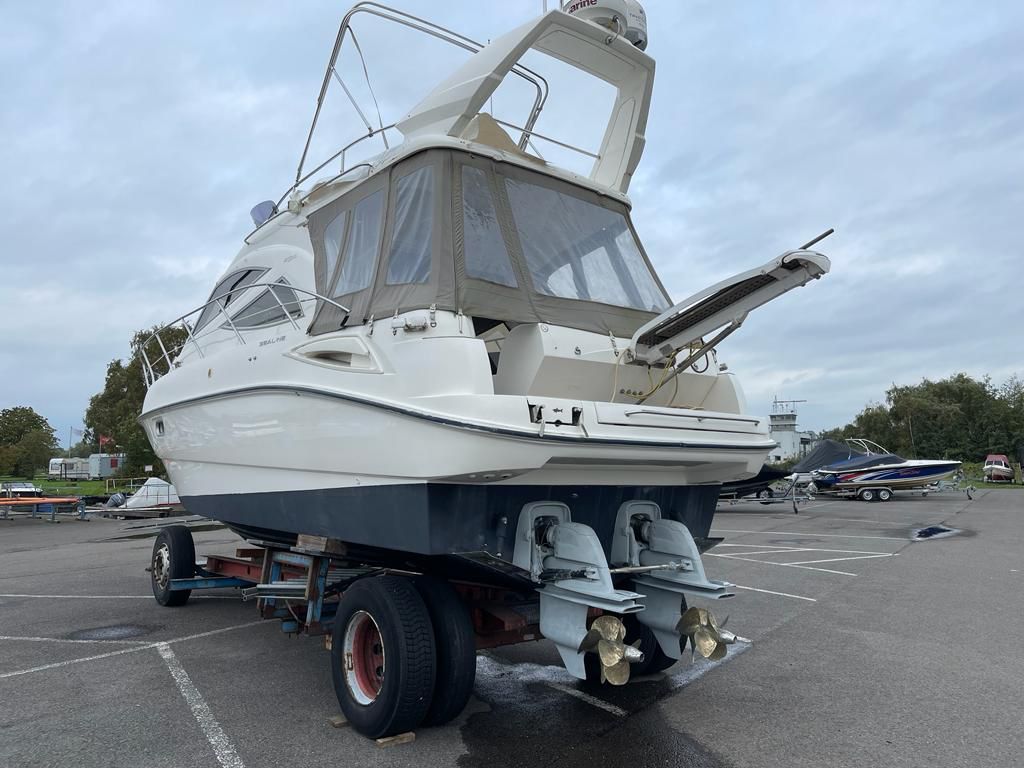Sealine F34 Flybridge