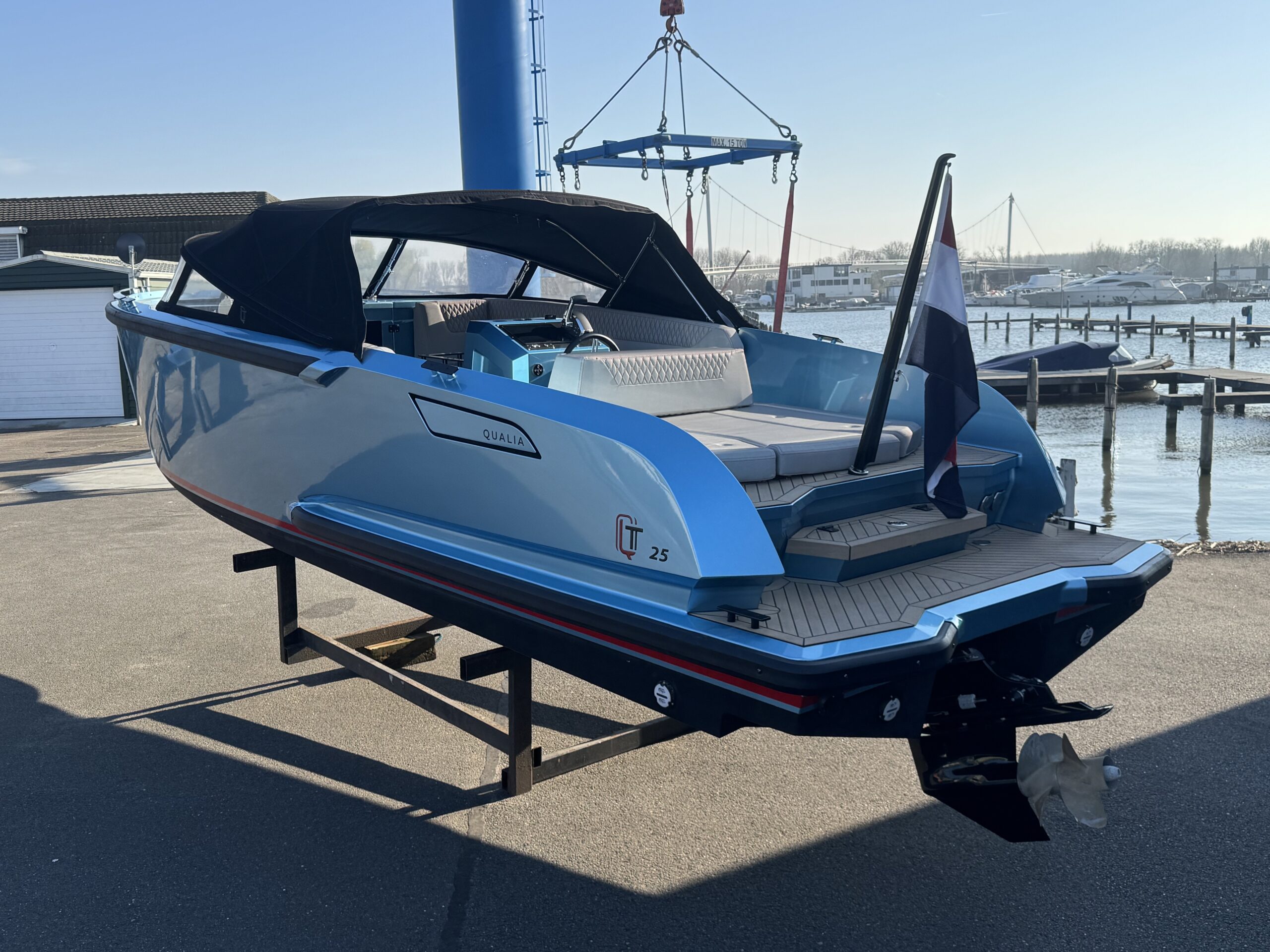 Qualia QT25 hoofdfoto: 1