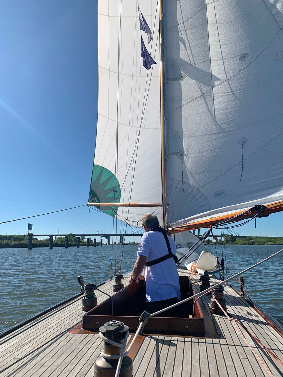 6mR Klassiek Zeiljacht 11.48