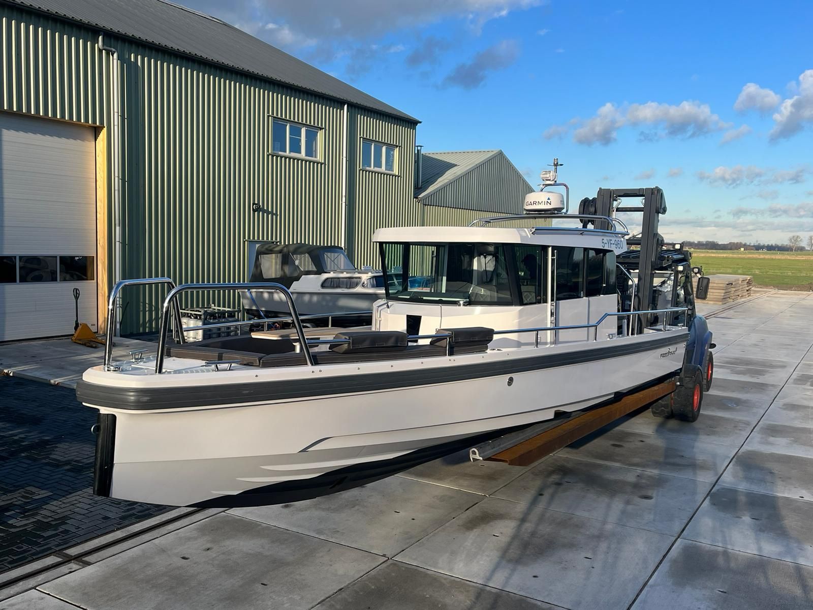 Axopar 28 Aft Cabin