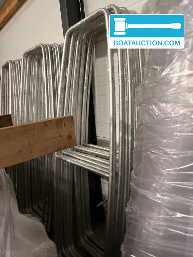 Vision Kayaks - 114 units