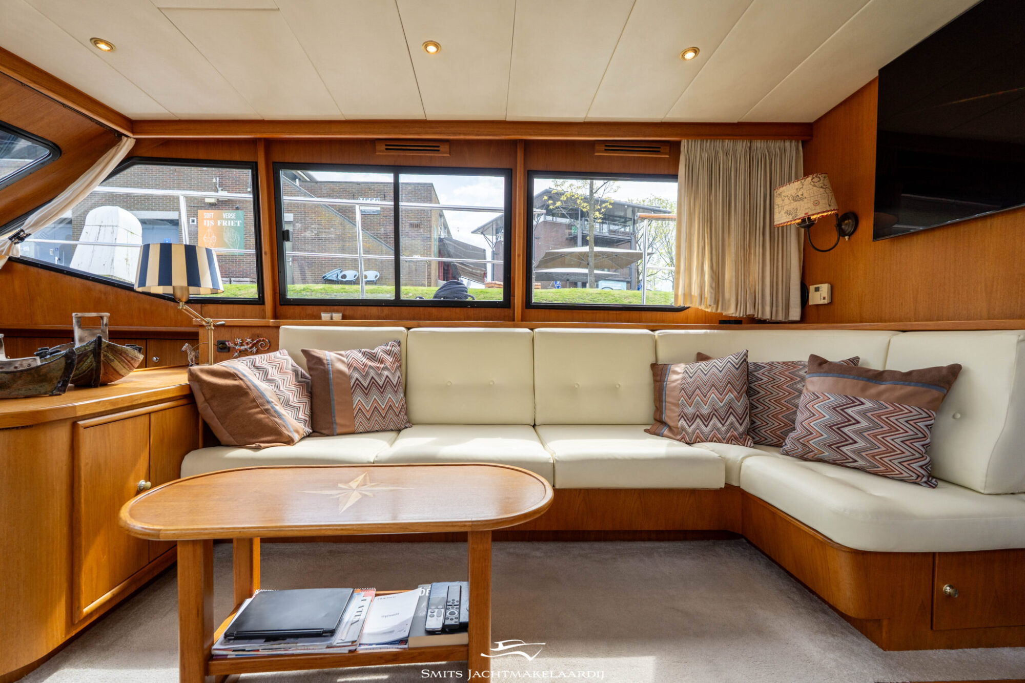 Van den Hoven Allure 155 Cabrio